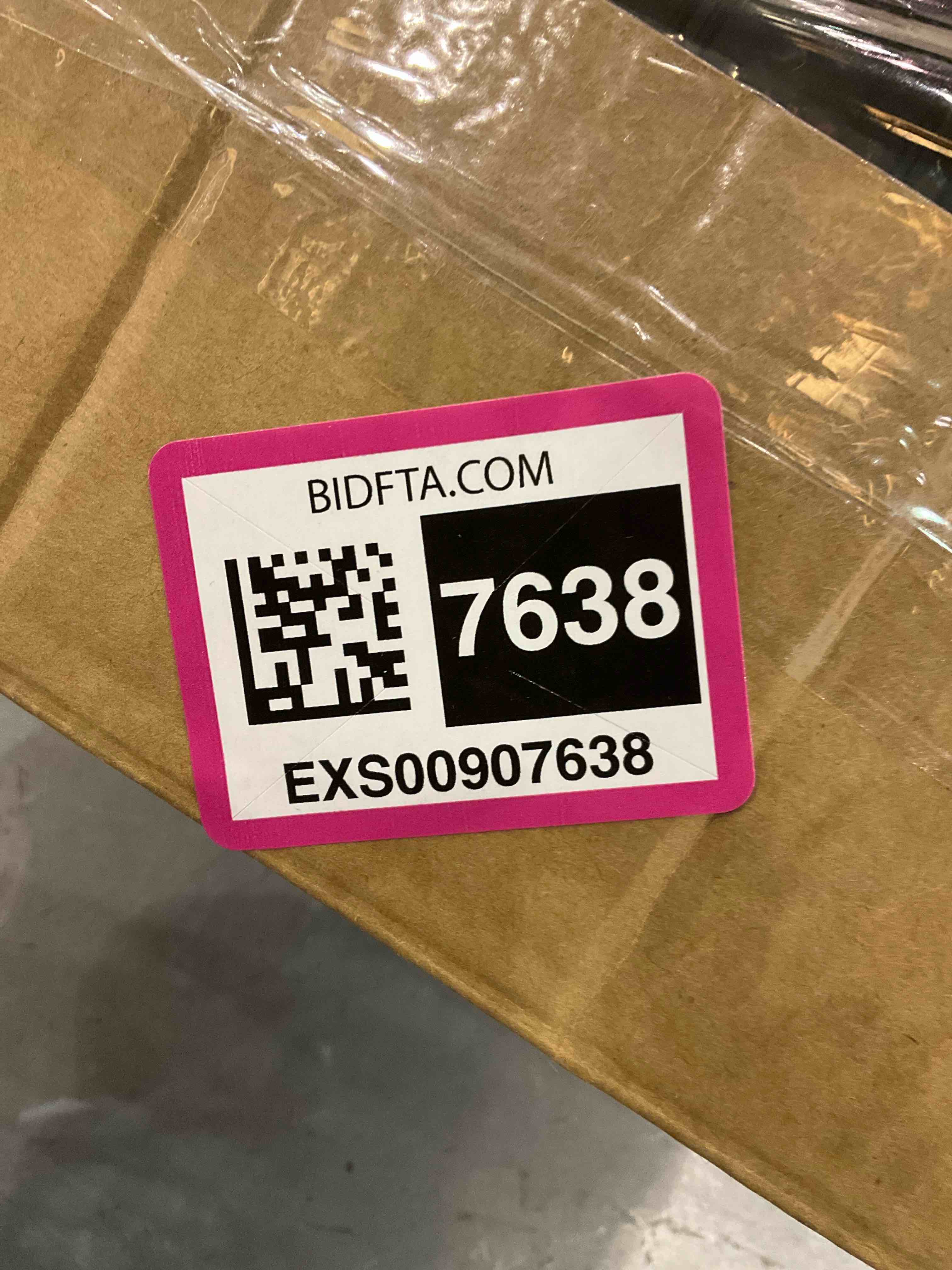 https://s3.amazonaws.com/lotting-images-prod/bidfta/EXS00907638_1699451453761.jpeg