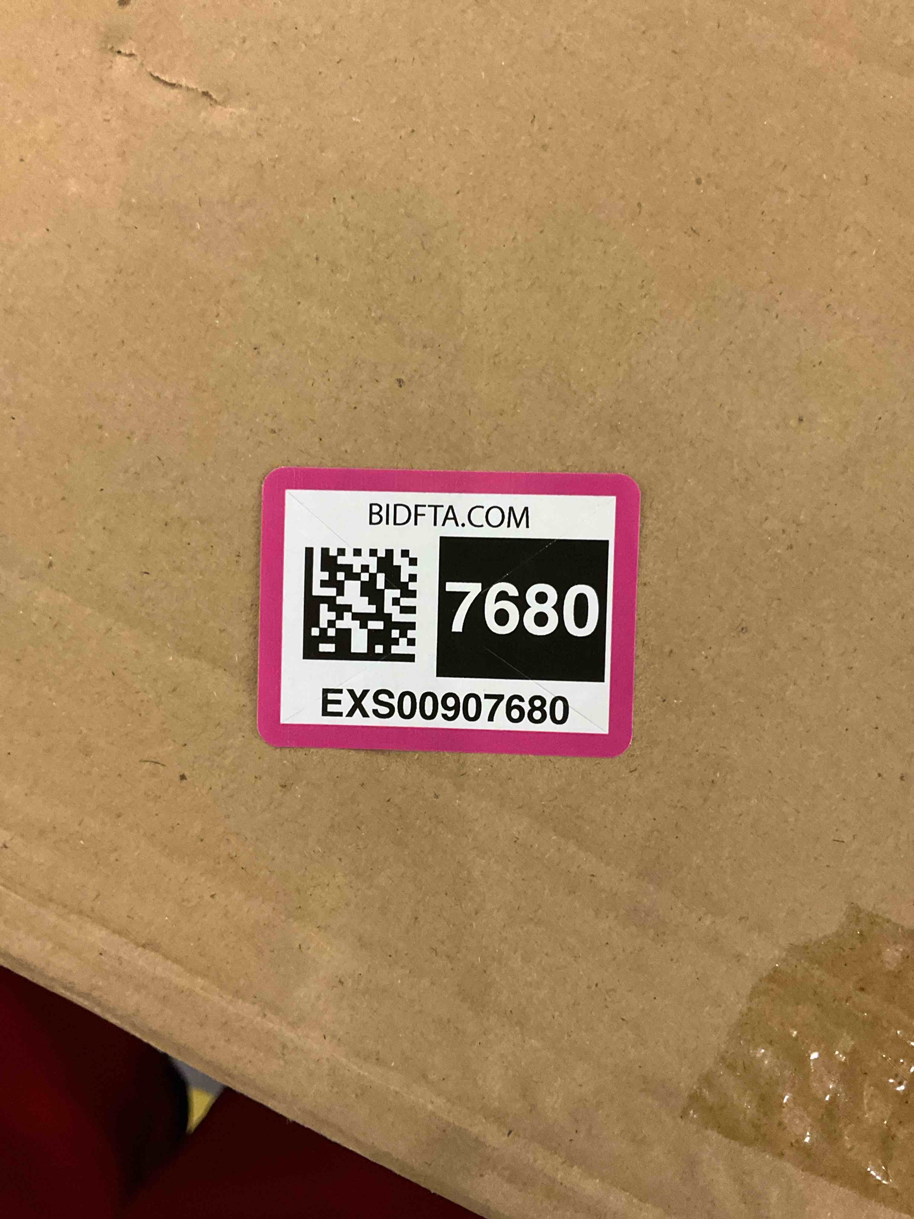 https://s3.amazonaws.com/lotting-images-prod/bidfta/EXS00907680_1699624114648.jpeg