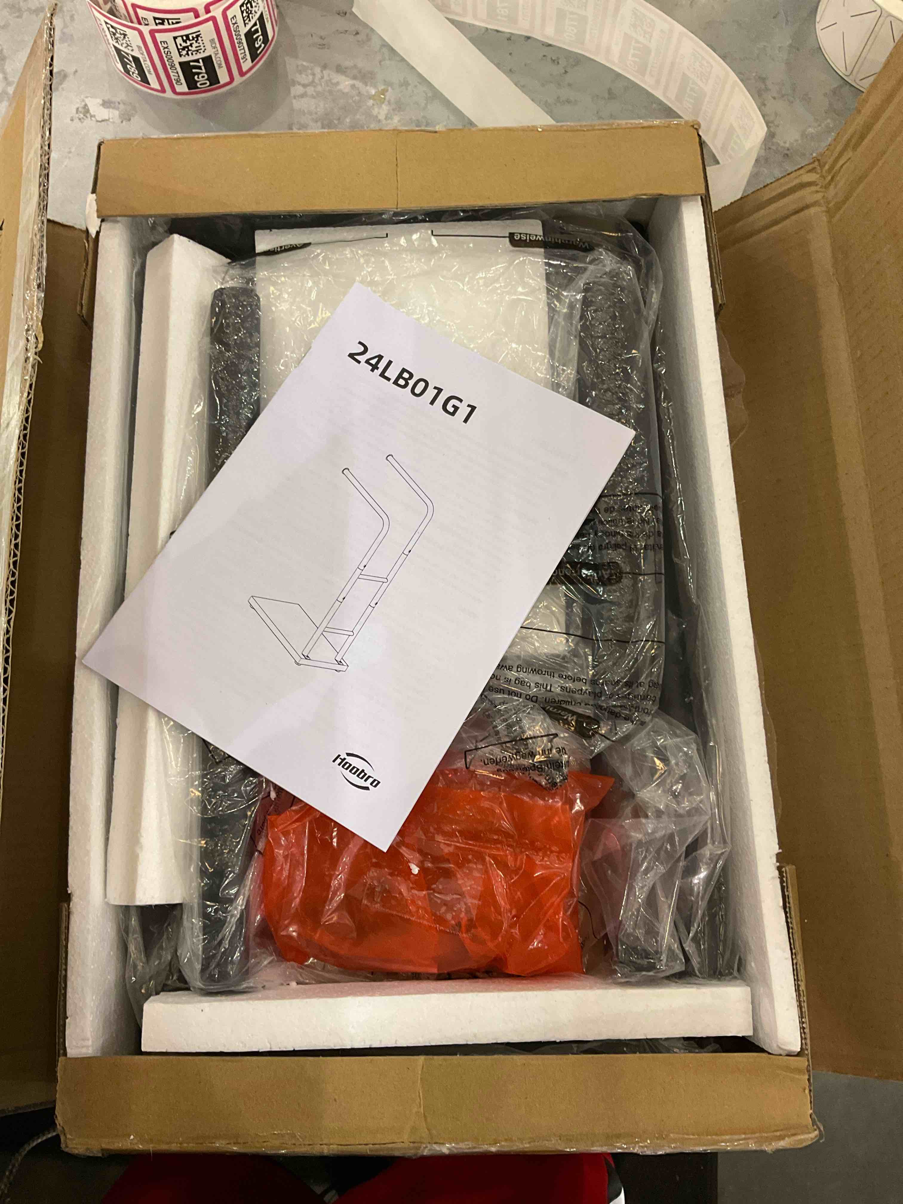 https://s3.amazonaws.com/lotting-images-prod/bidfta/EXS00907775_1699638890620.jpeg