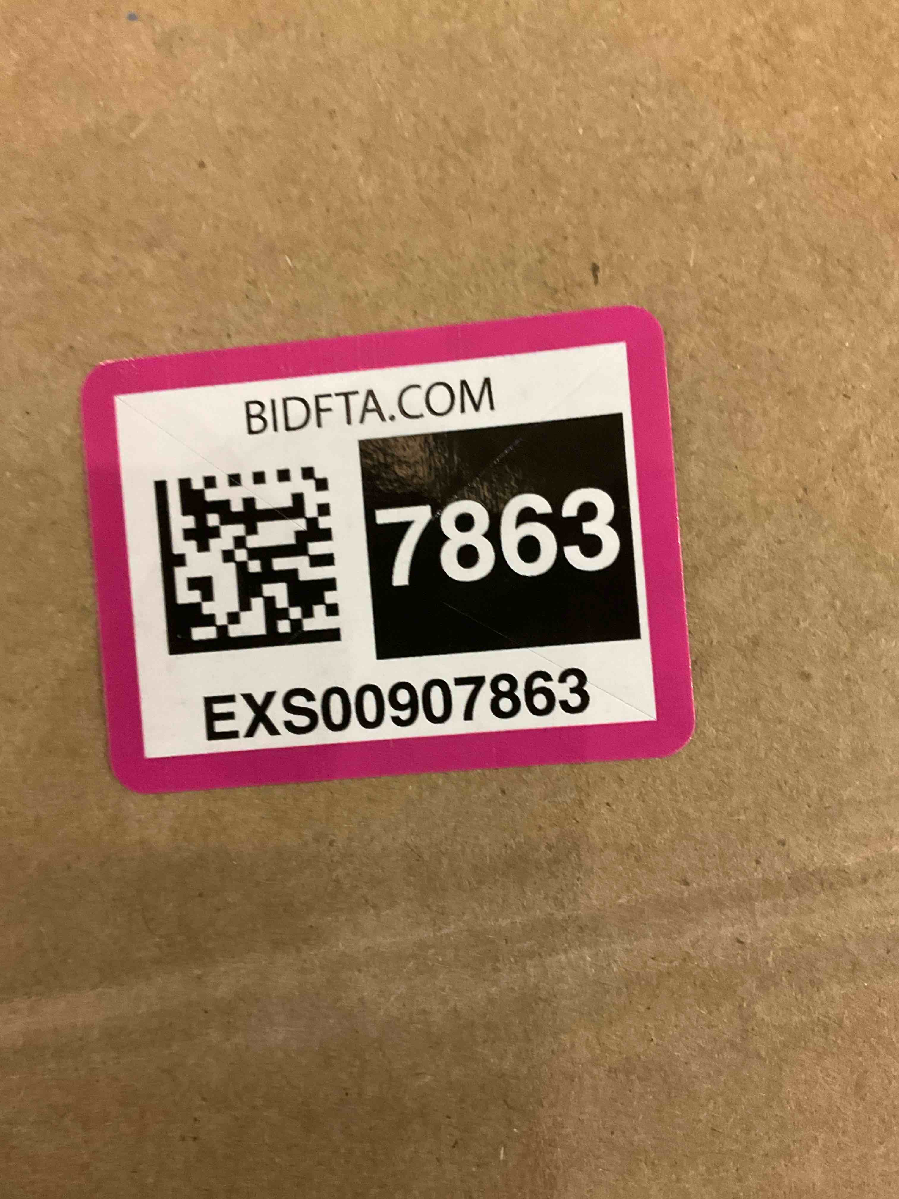 https://s3.amazonaws.com/lotting-images-prod/bidfta/EXS00907863_1699881350729.jpeg