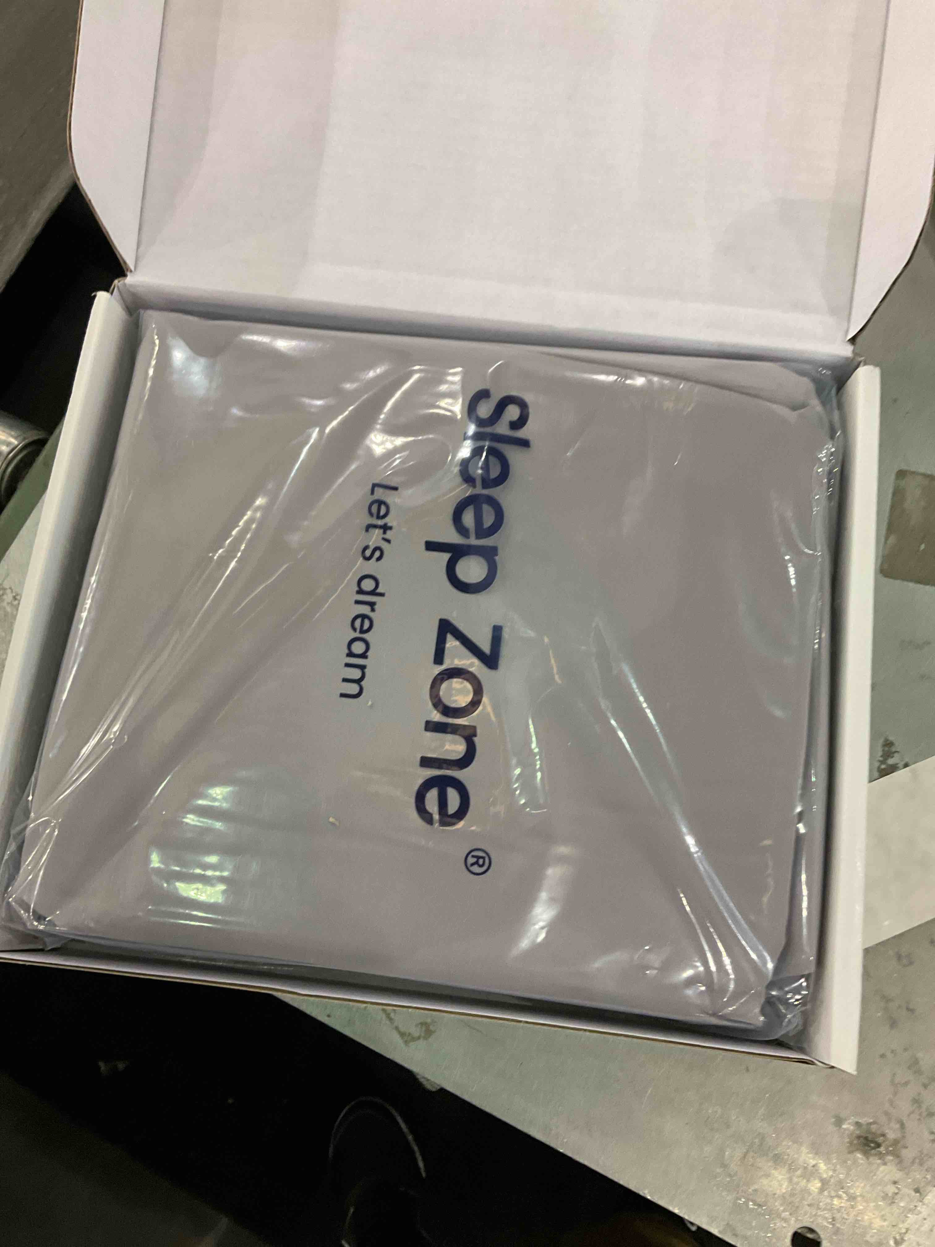 https://s3.amazonaws.com/lotting-images-prod/bidfta/EXS00907868_1699881818797.jpeg