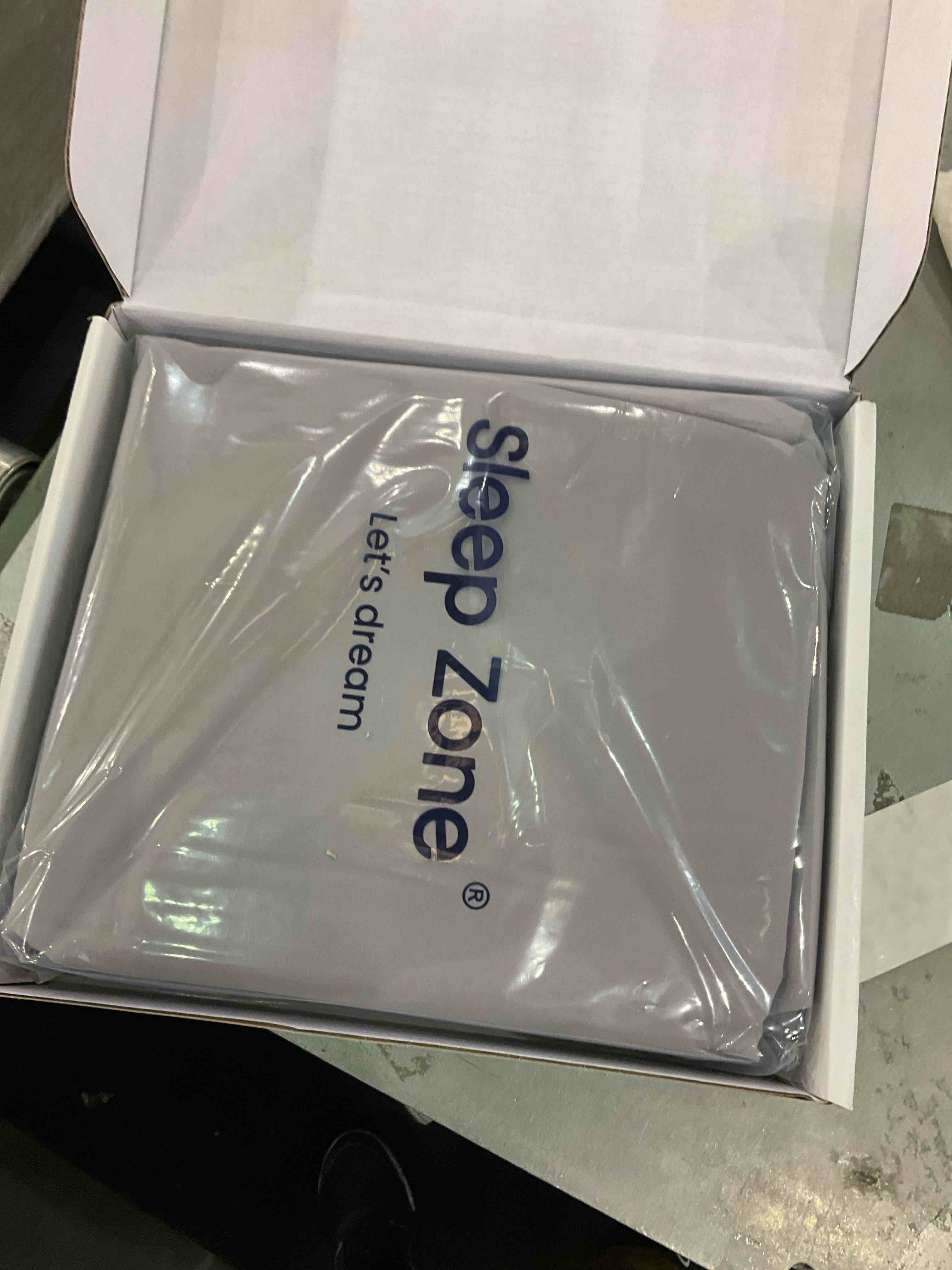 https://s3.amazonaws.com/lotting-images-prod/bidfta/EXS00907868_1699881819806.jpeg
