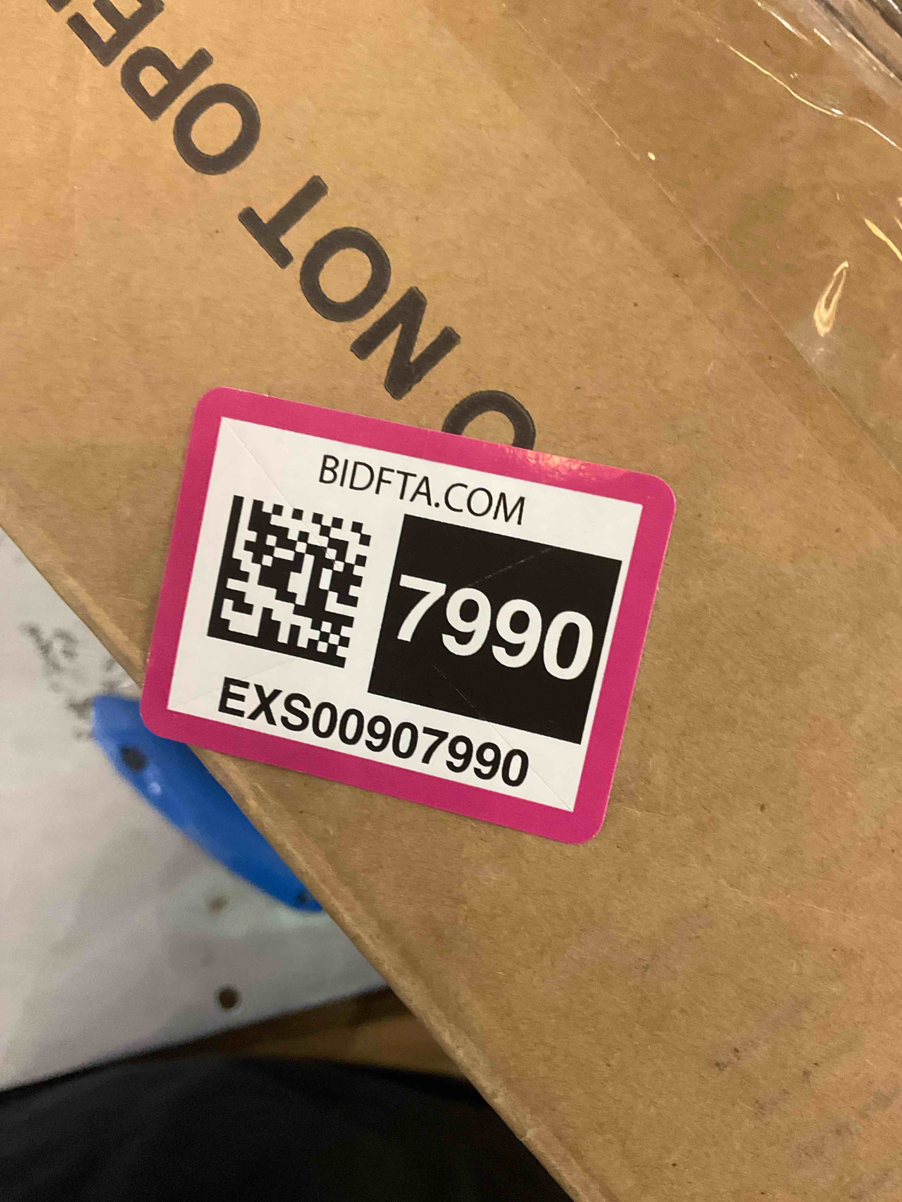https://s3.amazonaws.com/lotting-images-prod/bidfta/EXS00907990_1699905587506.jpeg