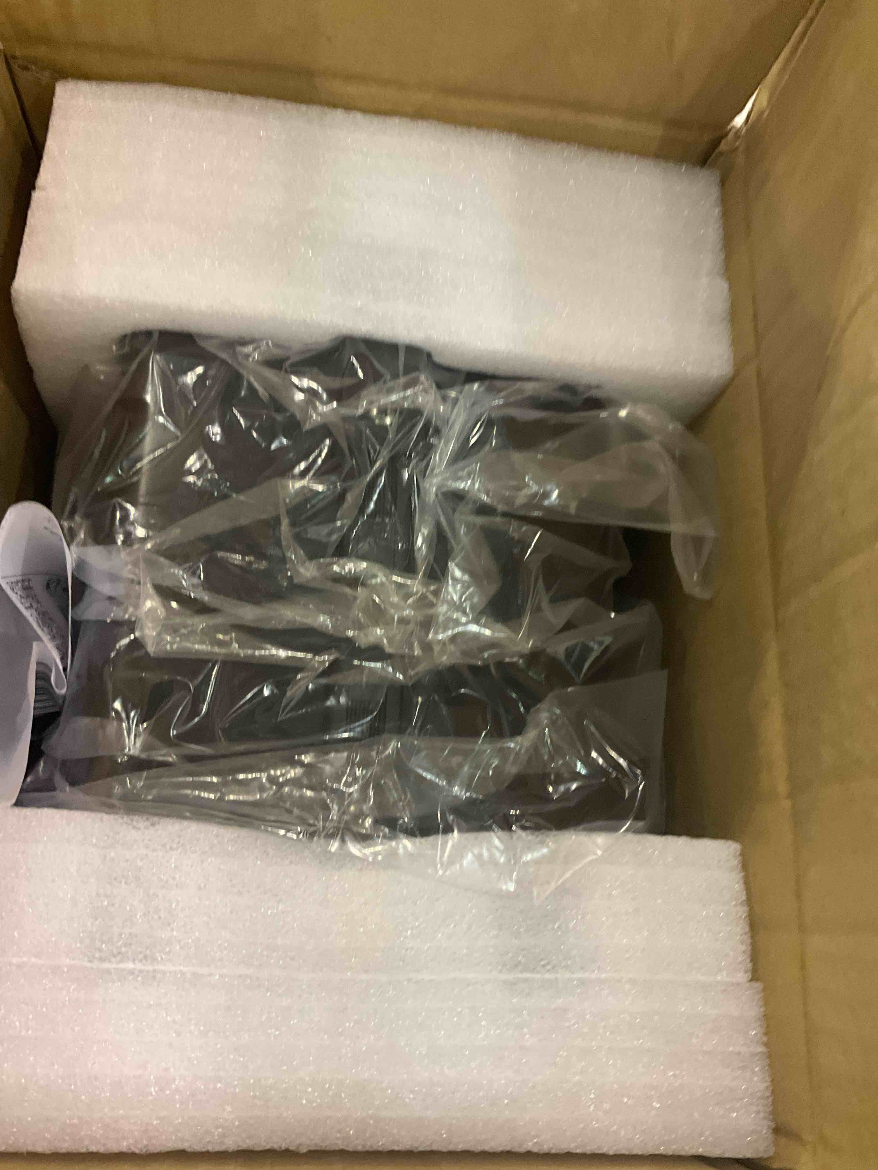 https://s3.amazonaws.com/lotting-images-prod/bidfta/EXS00908052_1699555045642.jpeg