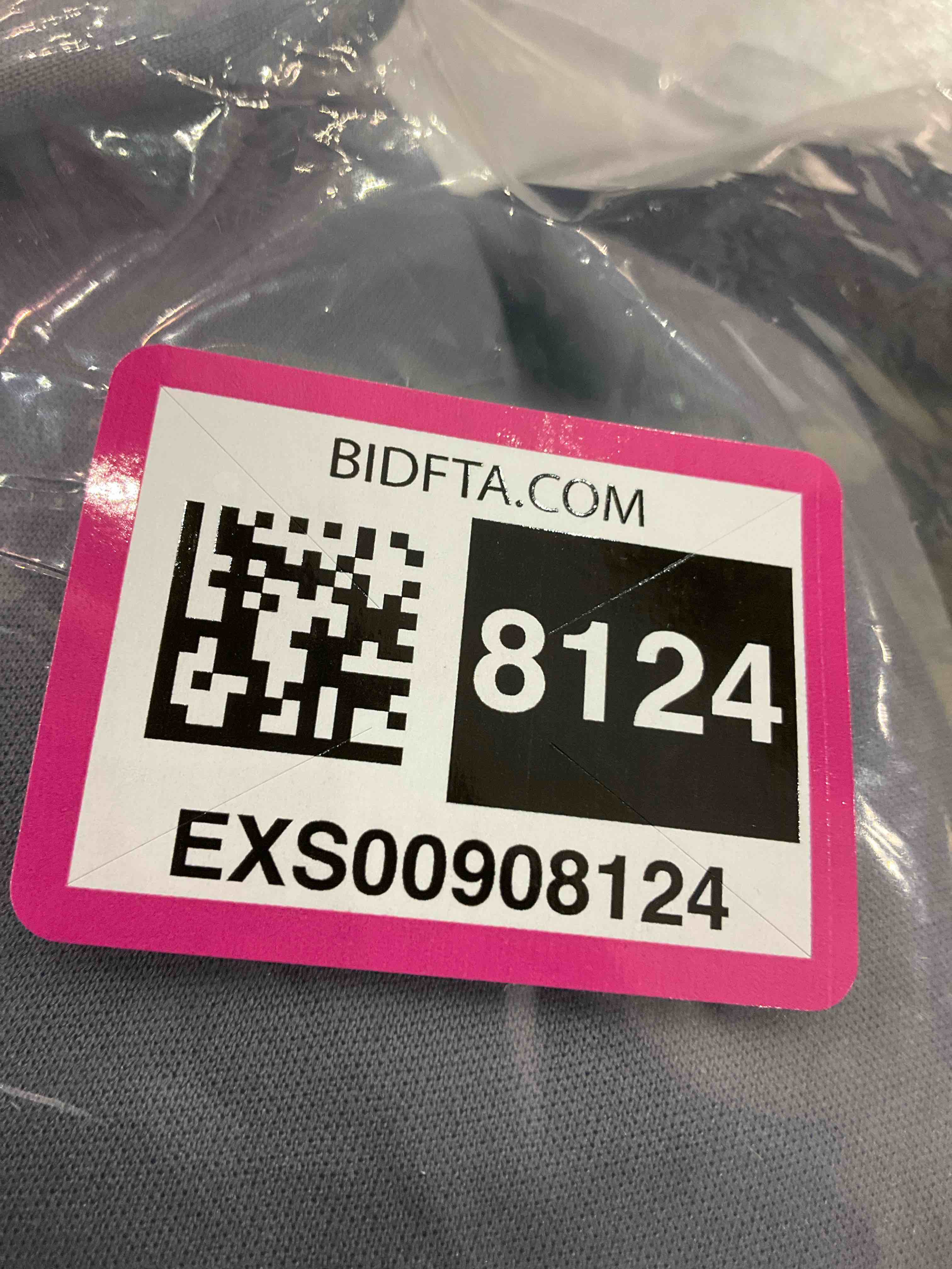 https://s3.amazonaws.com/lotting-images-prod/bidfta/EXS00908124_1699623812294.jpeg