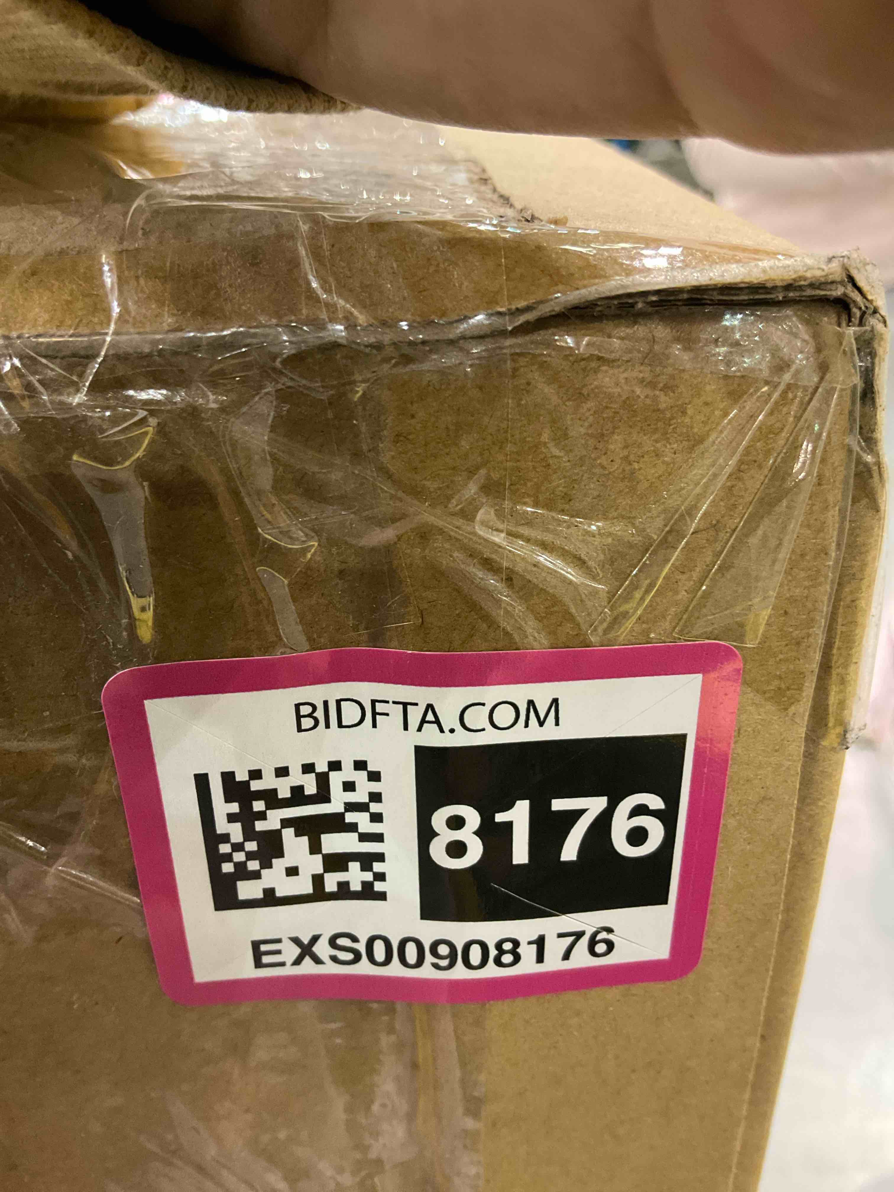 https://s3.amazonaws.com/lotting-images-prod/bidfta/EXS00908176_1699633197371.jpeg