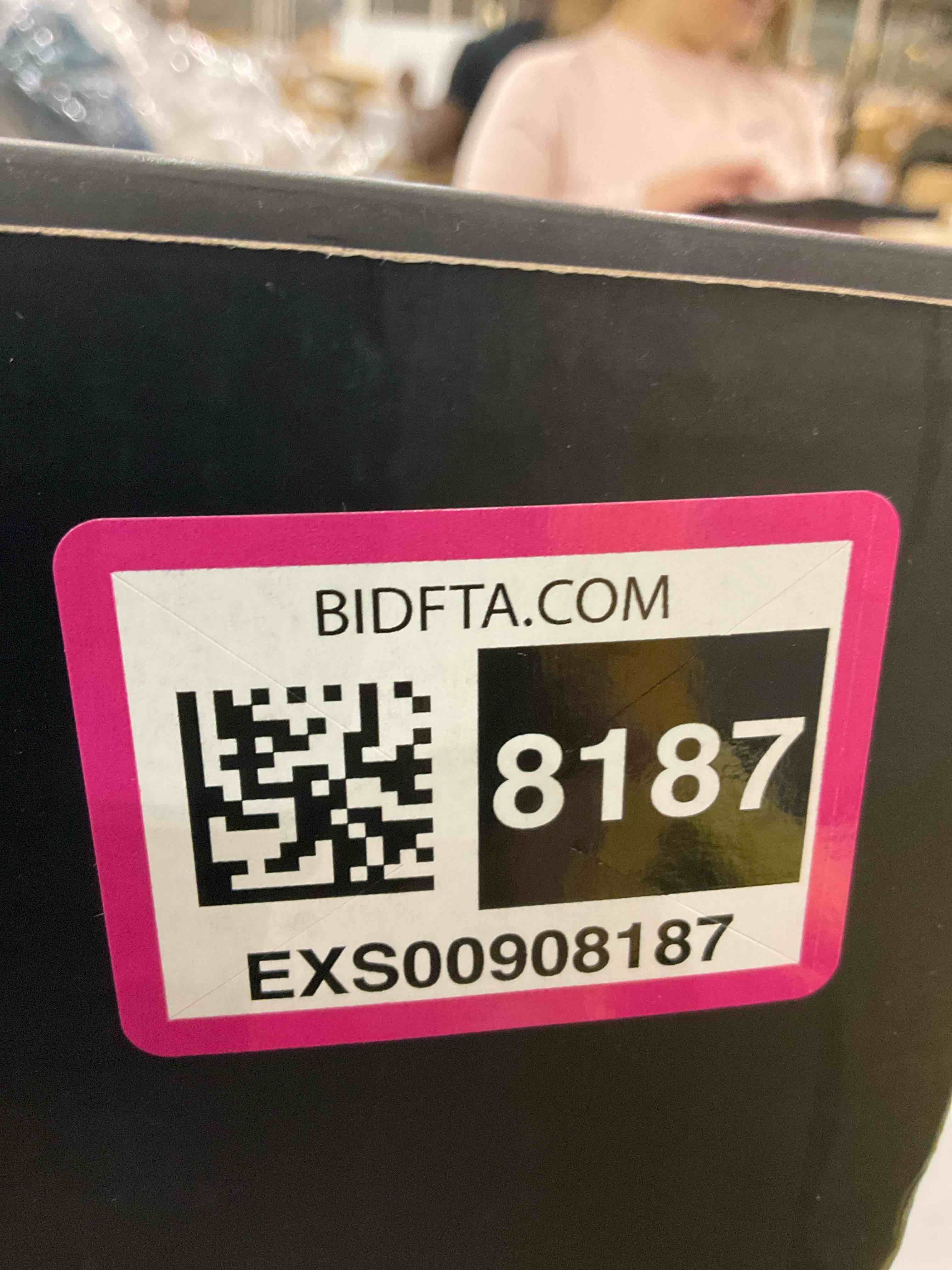 https://s3.amazonaws.com/lotting-images-prod/bidfta/EXS00908187_1699634400102.jpeg