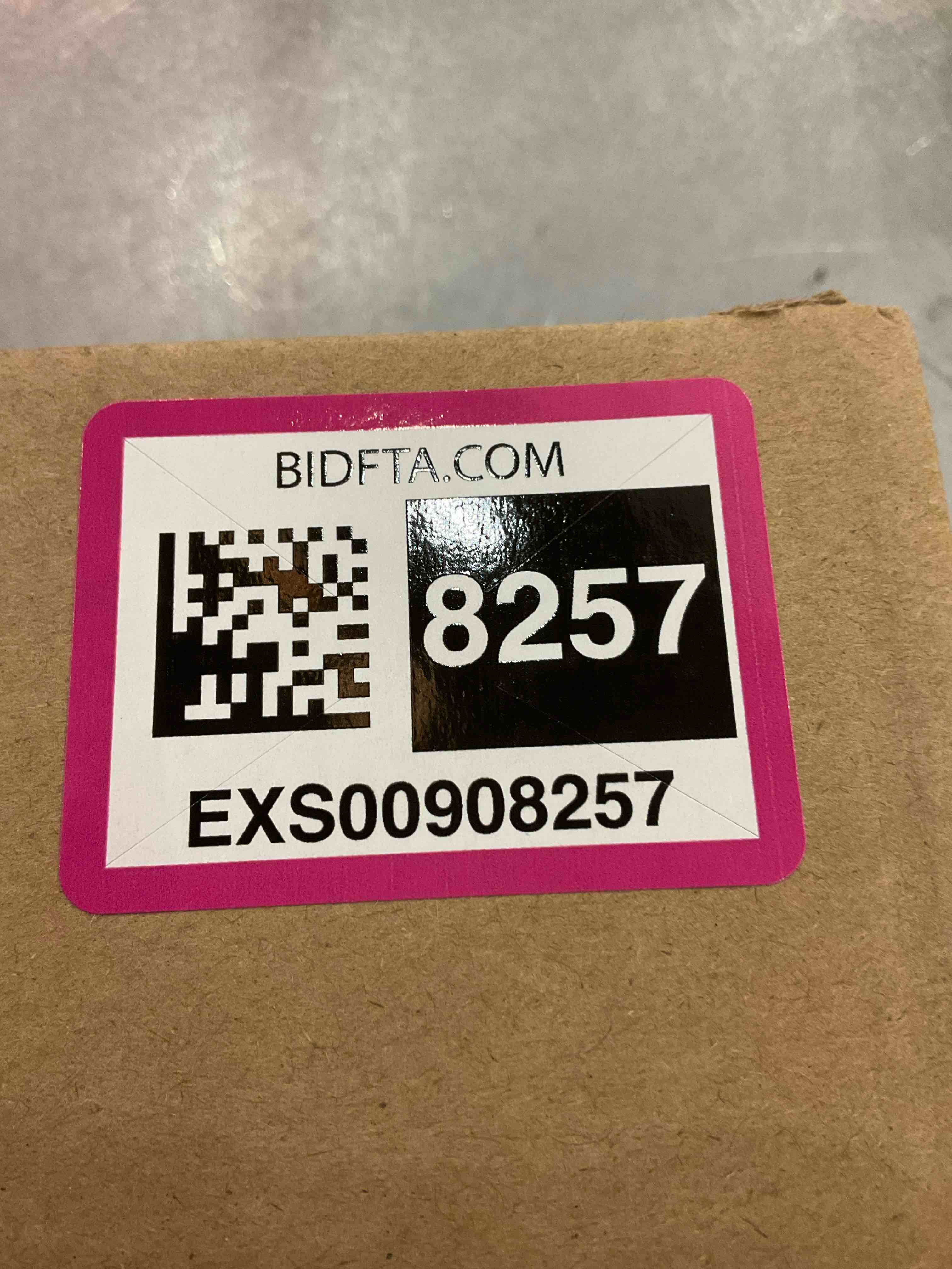https://s3.amazonaws.com/lotting-images-prod/bidfta/EXS00908257_1699886687802.jpeg