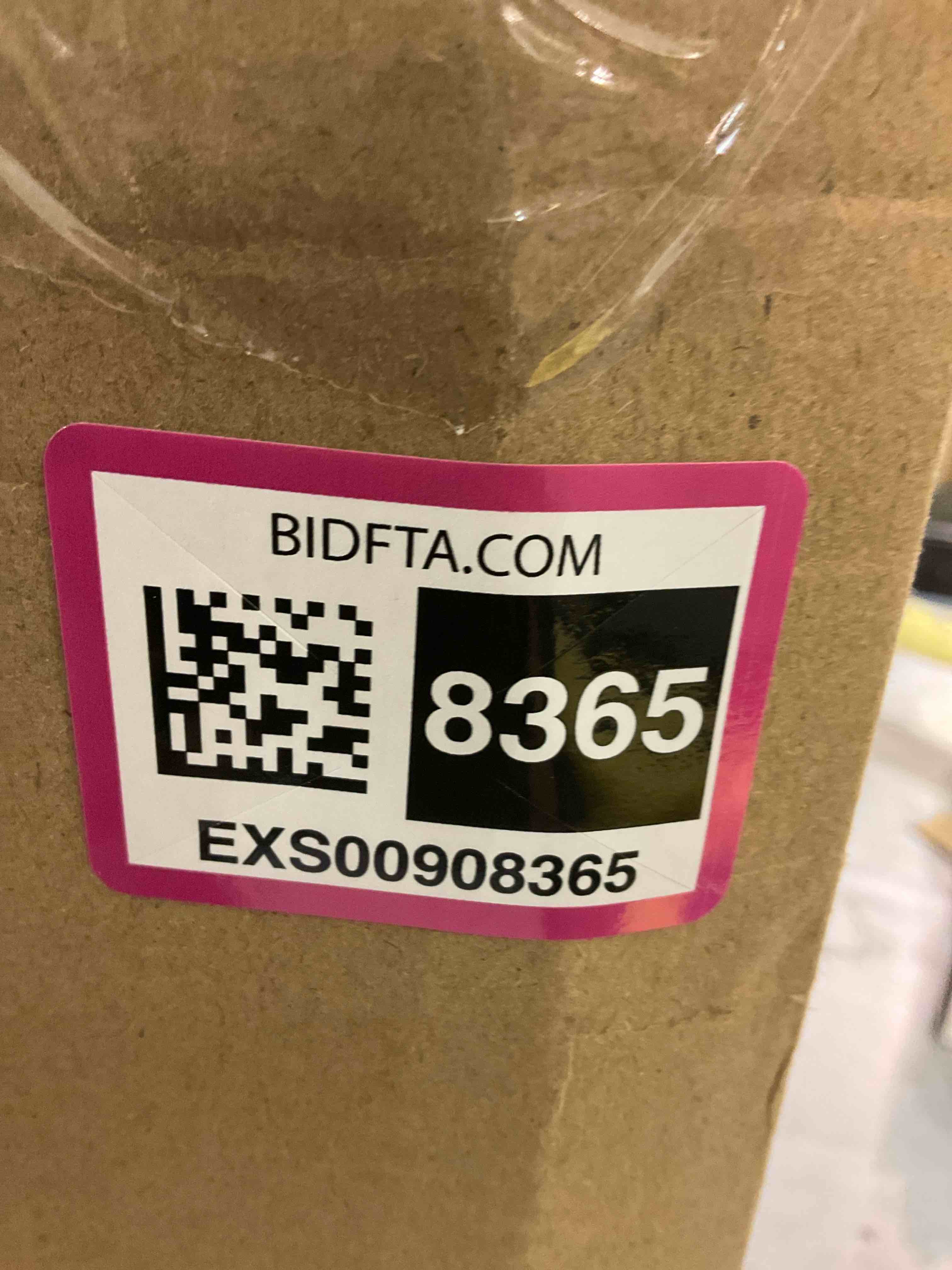 https://s3.amazonaws.com/lotting-images-prod/bidfta/EXS00908365_1699906256418.jpeg