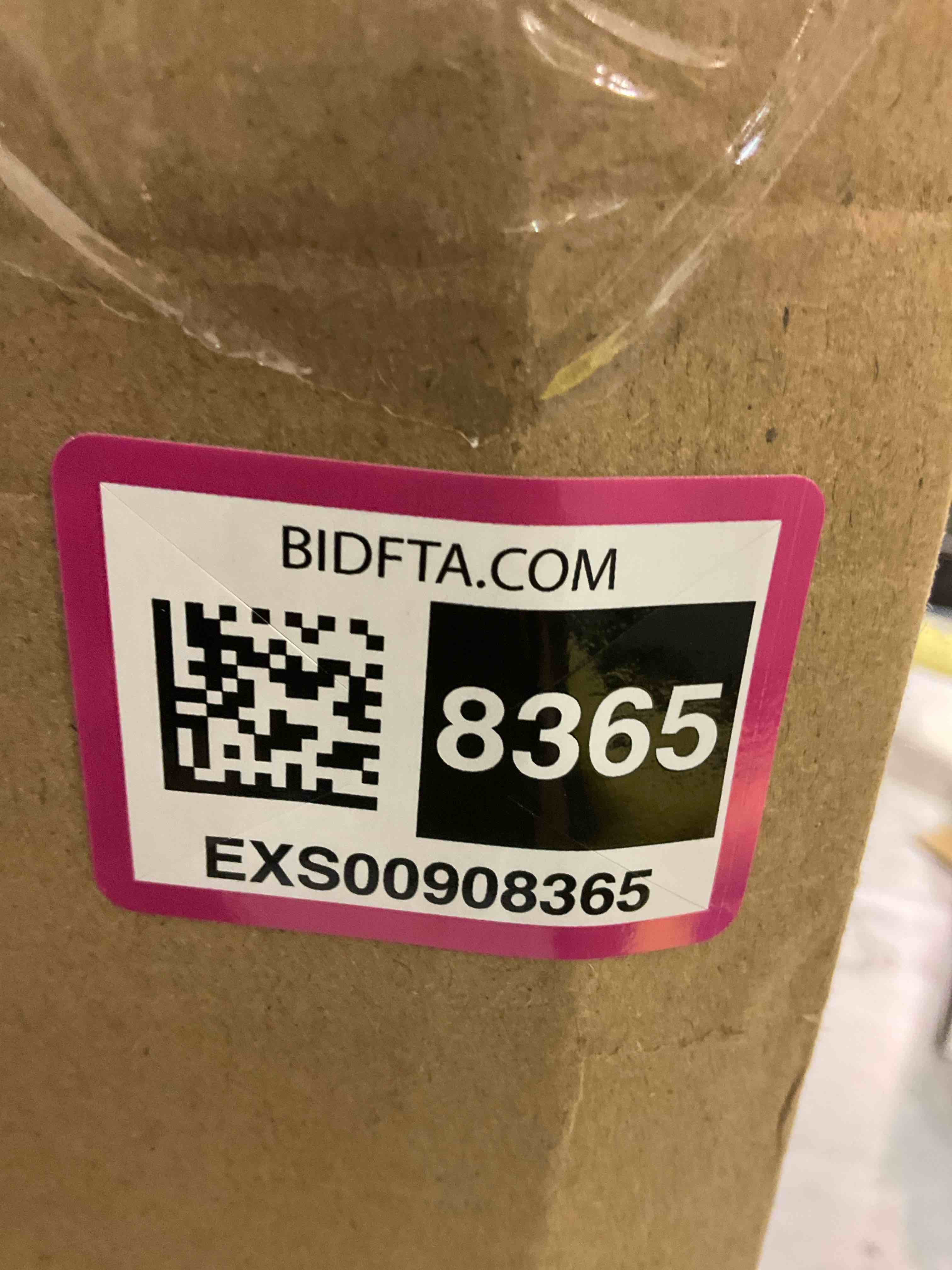 https://s3.amazonaws.com/lotting-images-prod/bidfta/EXS00908365_1699906257371.jpeg