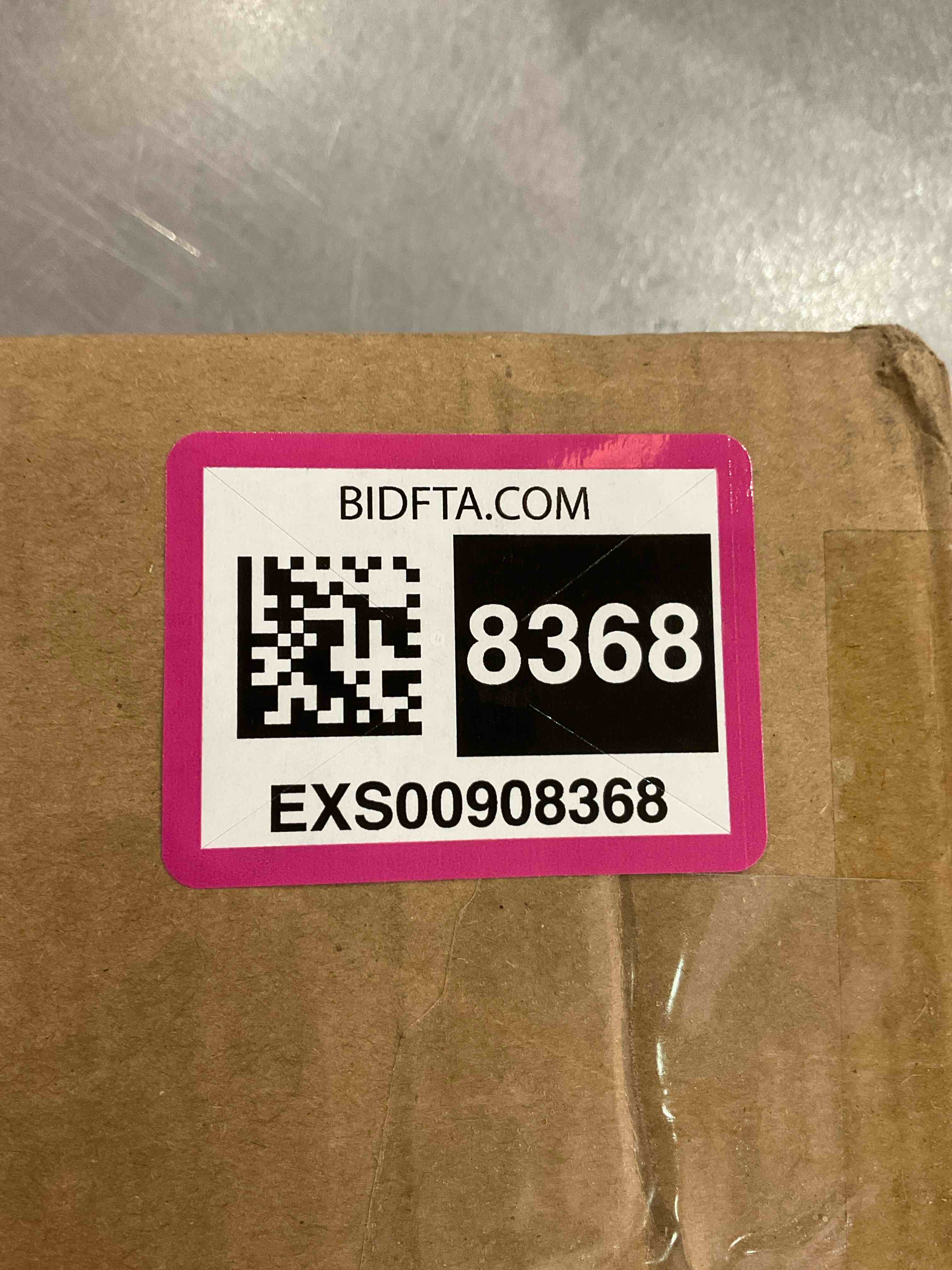 https://s3.amazonaws.com/lotting-images-prod/bidfta/EXS00908368_1699906644072.jpeg