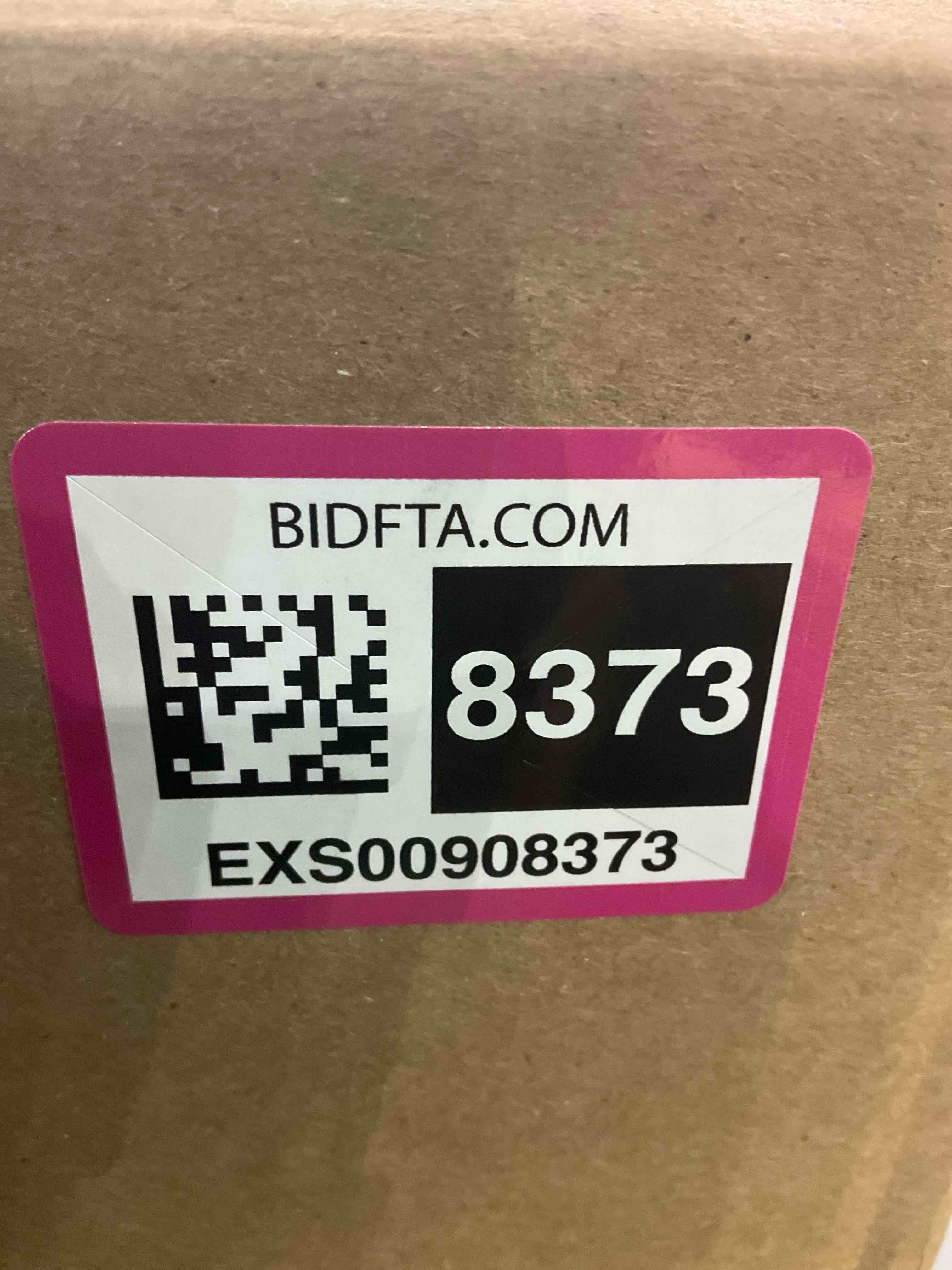 https://s3.amazonaws.com/lotting-images-prod/bidfta/EXS00908373_1699964584488.jpeg