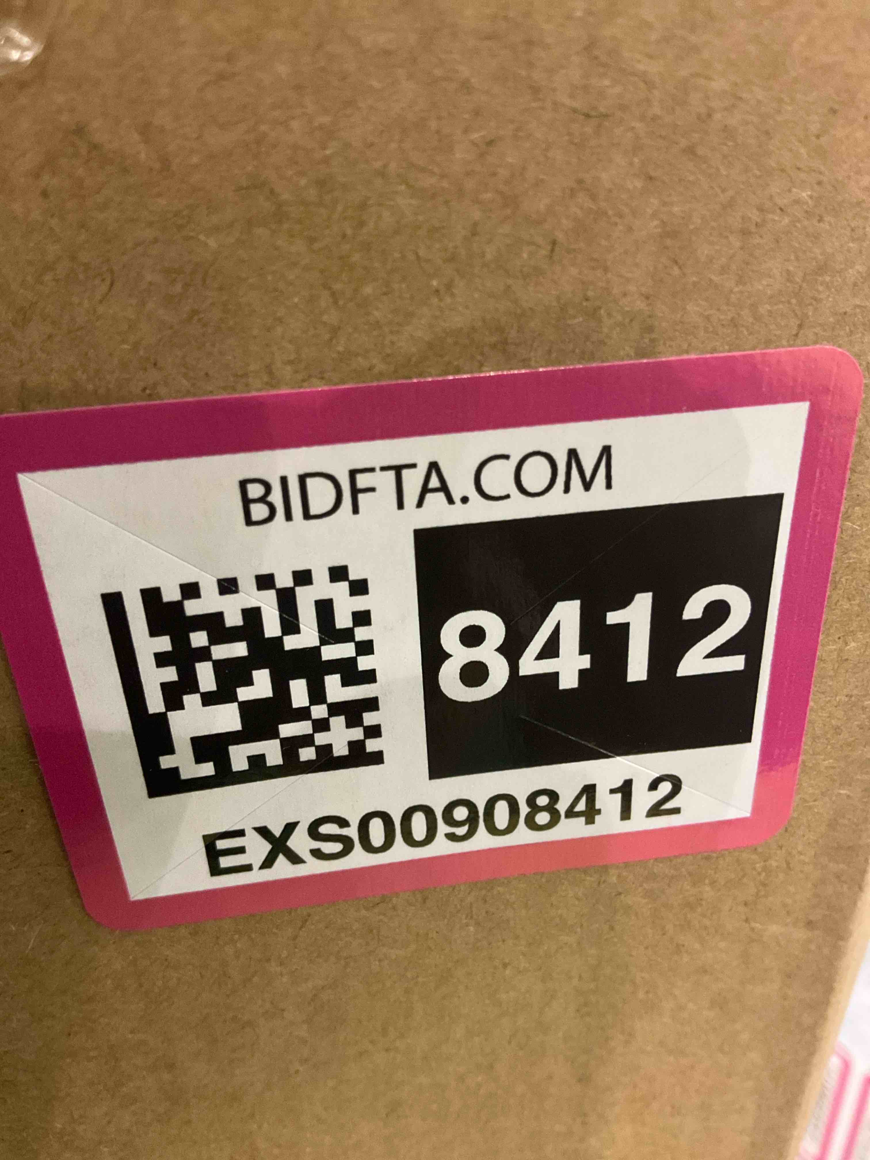 https://s3.amazonaws.com/lotting-images-prod/bidfta/EXS00908412_1699972204352.jpeg