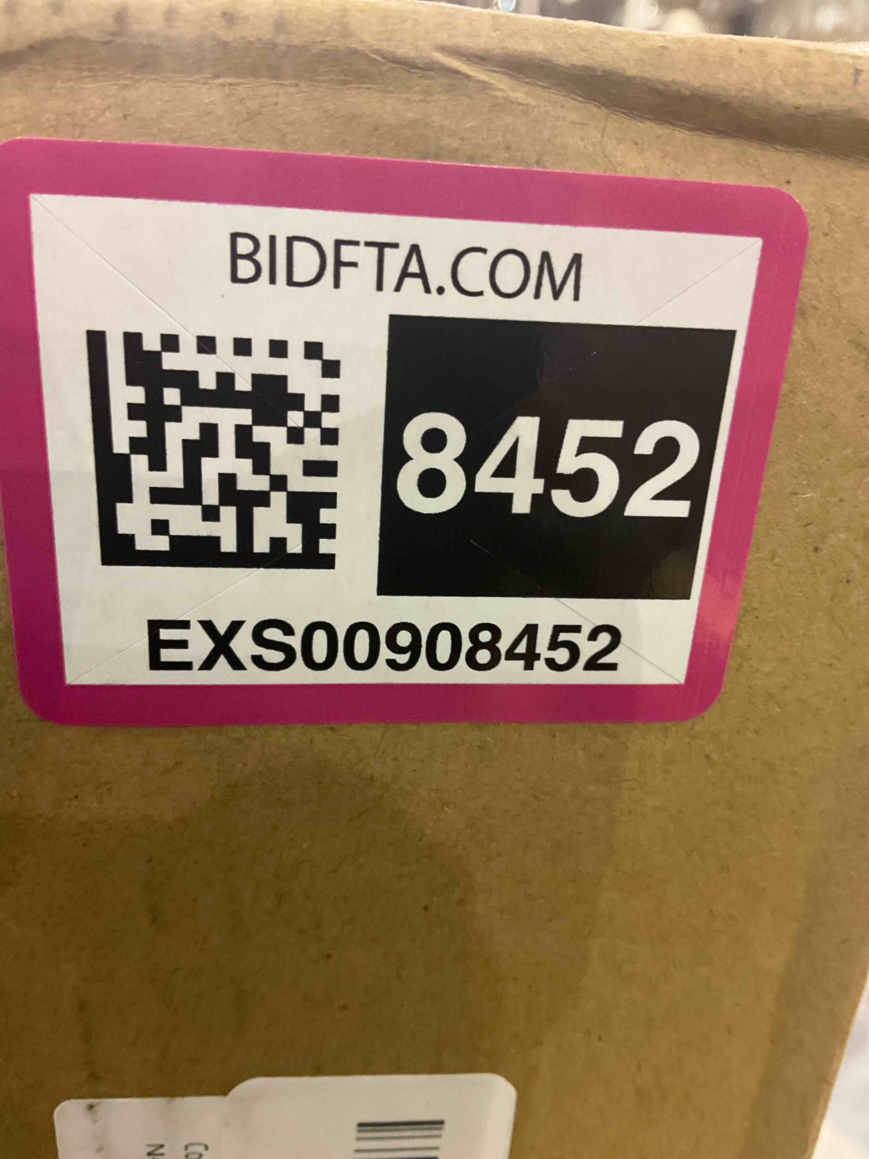 https://s3.amazonaws.com/lotting-images-prod/bidfta/EXS00908452_1699980207510.jpeg