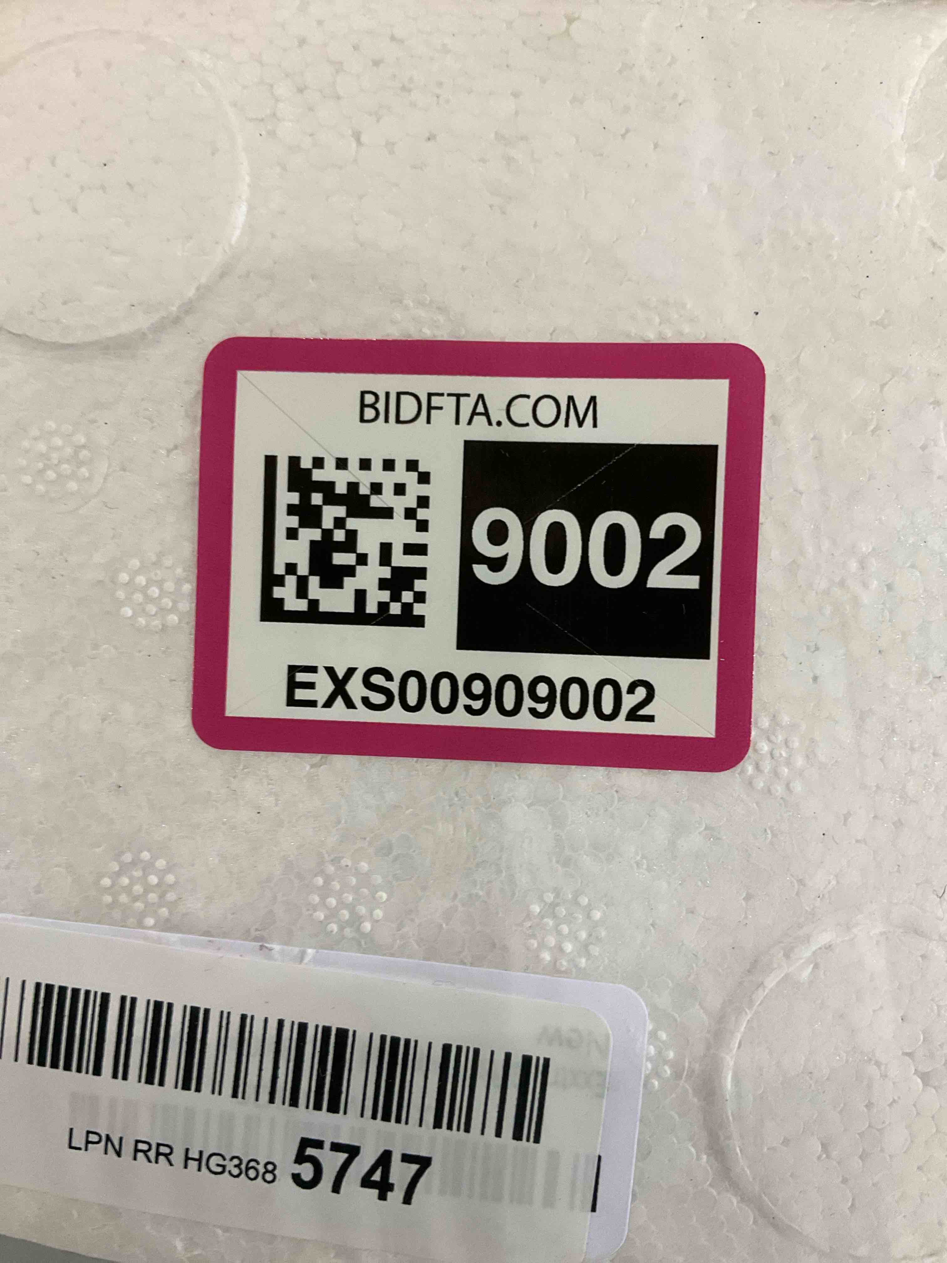 https://s3.amazonaws.com/lotting-images-prod/bidfta/EXS00909002_1699965068182.jpeg