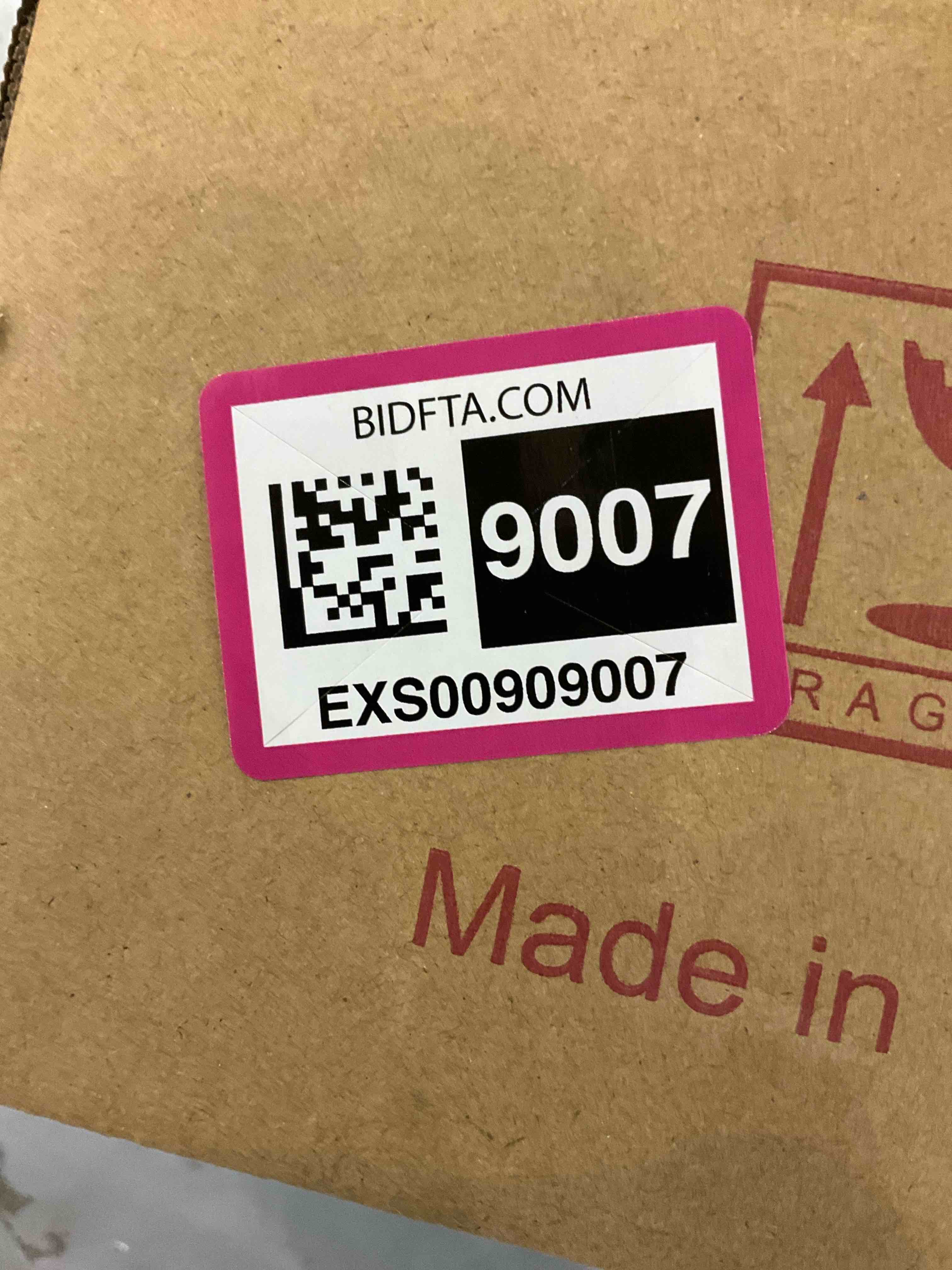 https://s3.amazonaws.com/lotting-images-prod/bidfta/EXS00909007_1699965419617.jpeg
