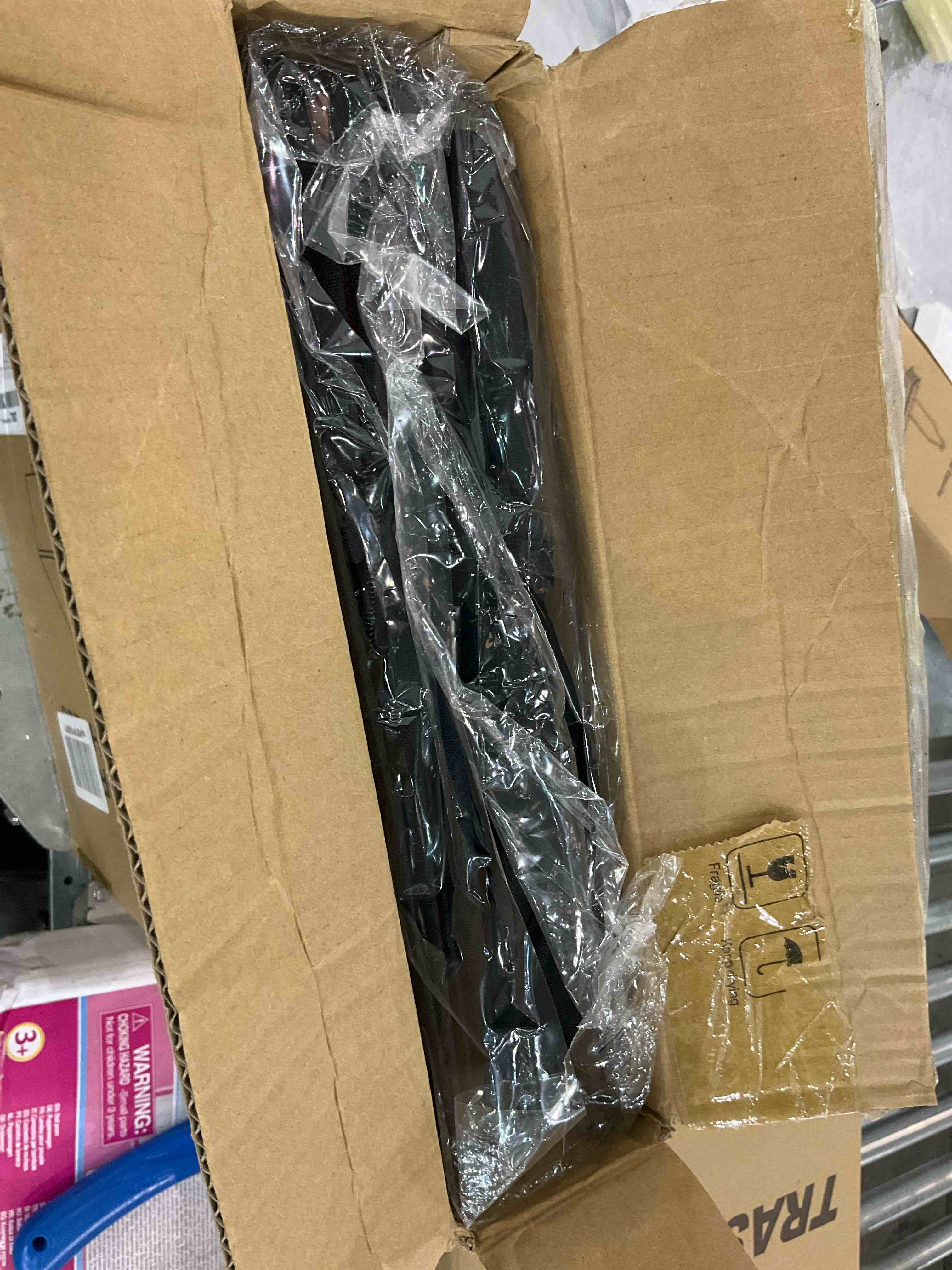 https://s3.amazonaws.com/lotting-images-prod/bidfta/EXS00909050_1699970081807.jpeg