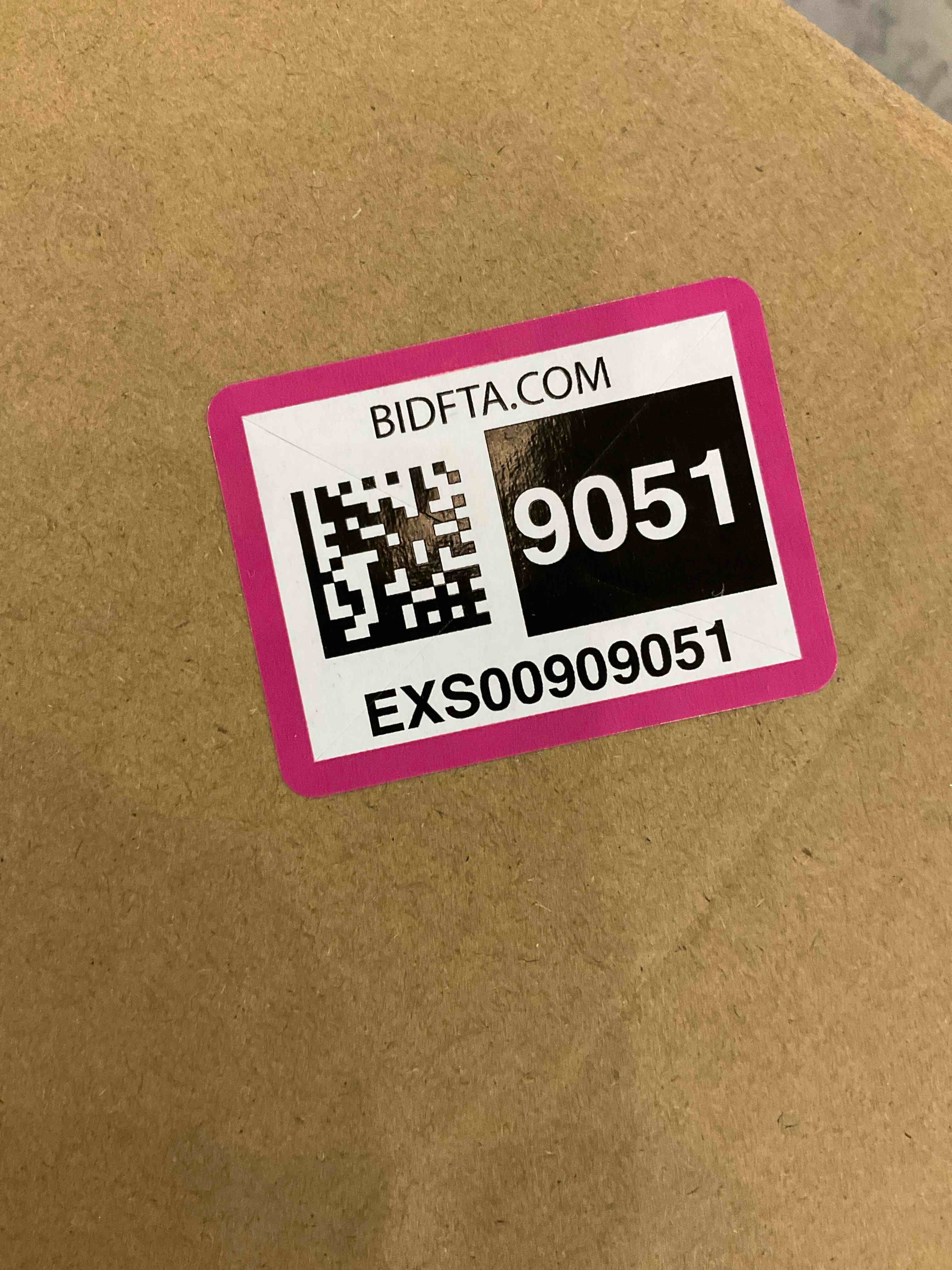 https://s3.amazonaws.com/lotting-images-prod/bidfta/EXS00909051_1699971926721.jpeg