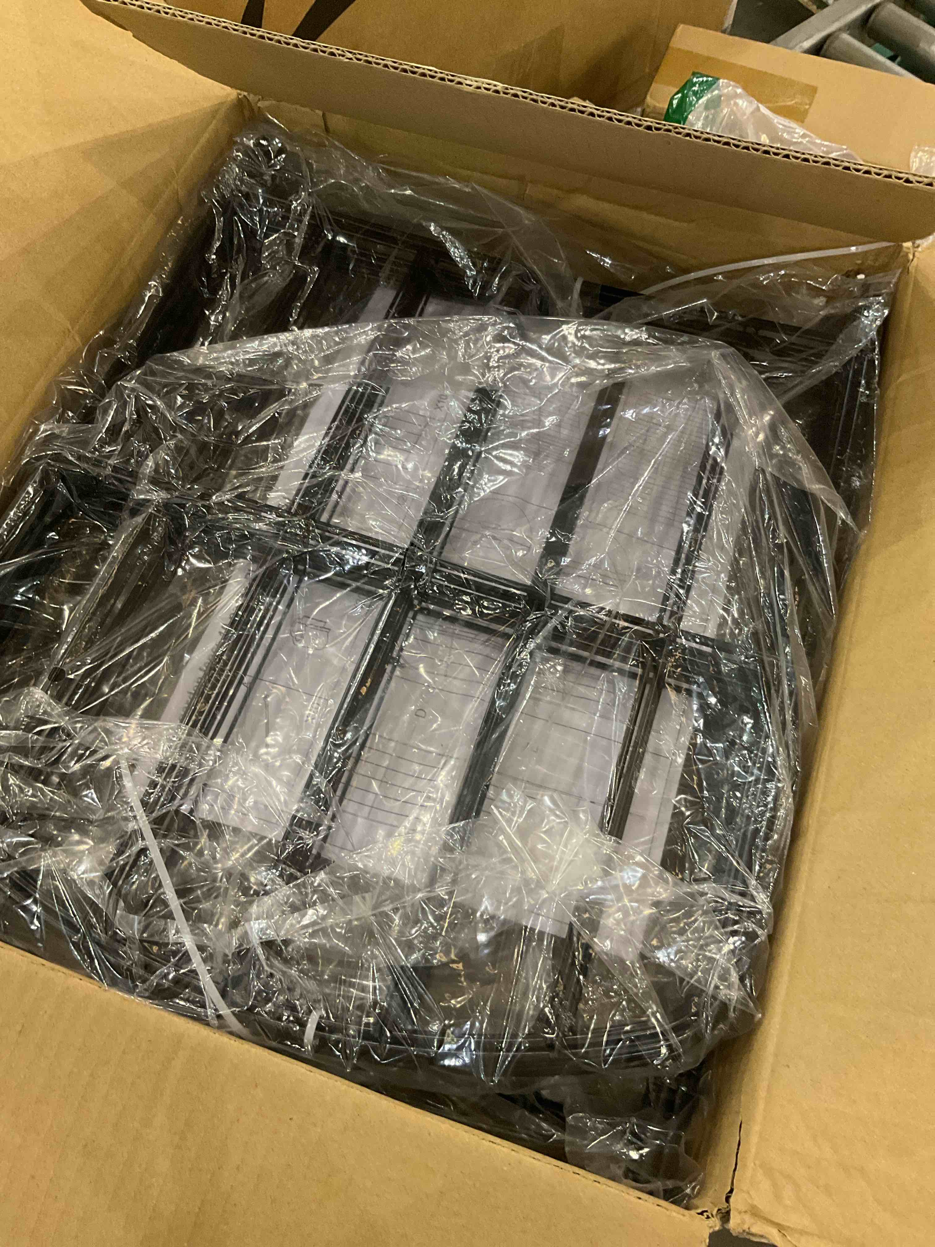https://s3.amazonaws.com/lotting-images-prod/bidfta/EXS00909167_1699993058723.jpeg