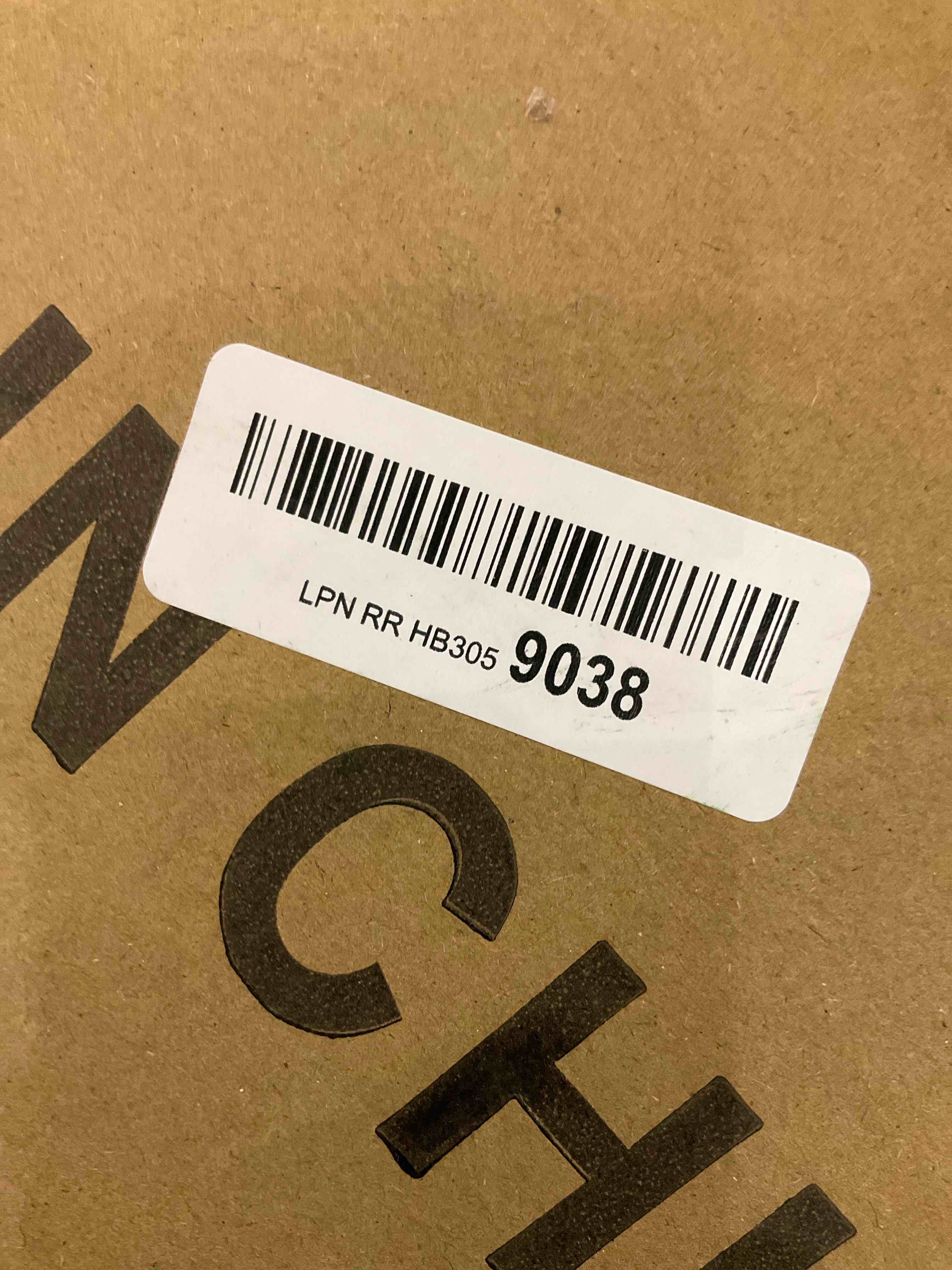 https://s3.amazonaws.com/lotting-images-prod/bidfta/EXS00909201_1700060566399.jpeg