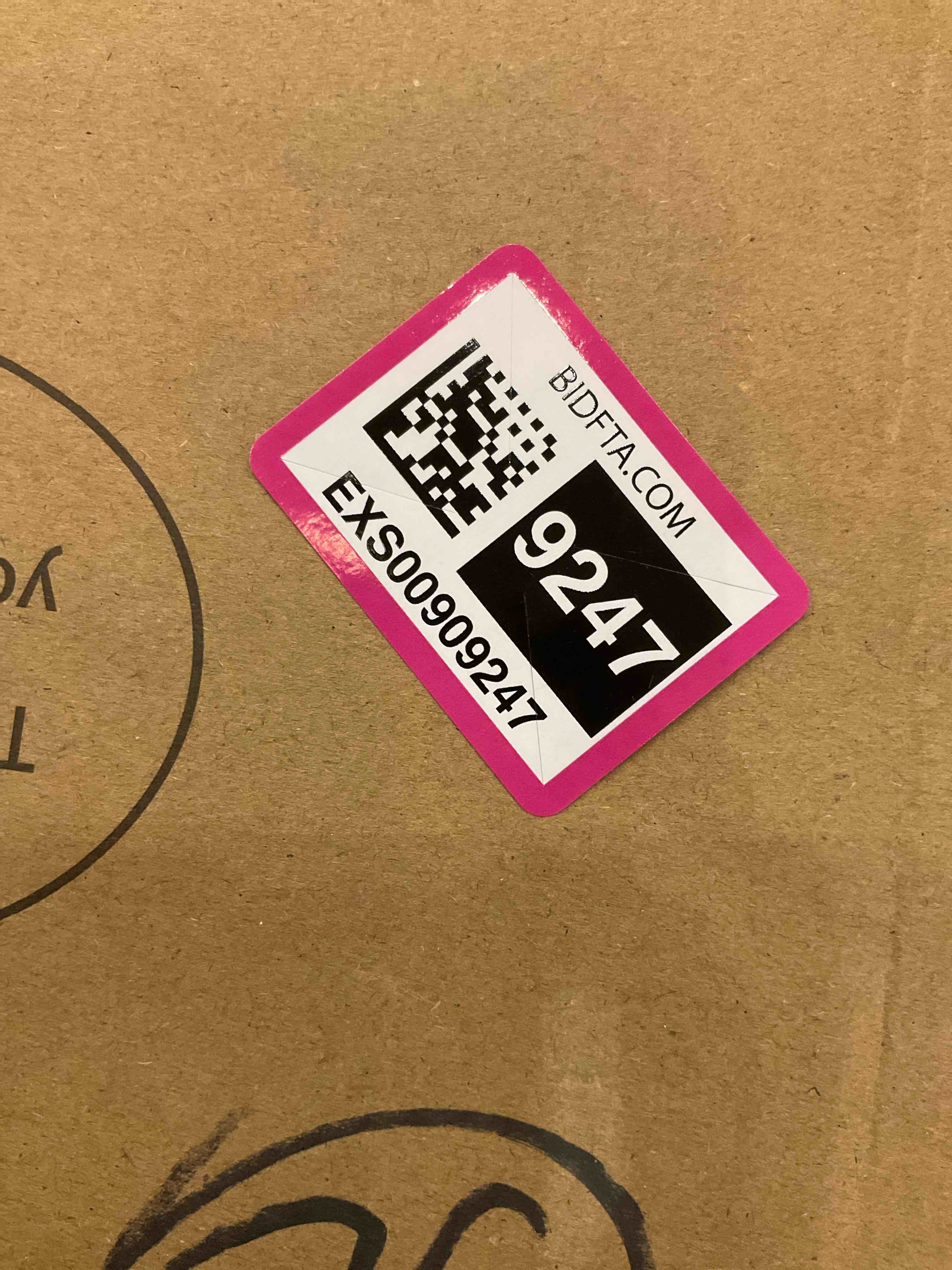 https://s3.amazonaws.com/lotting-images-prod/bidfta/EXS00909247_1700070218266.jpeg