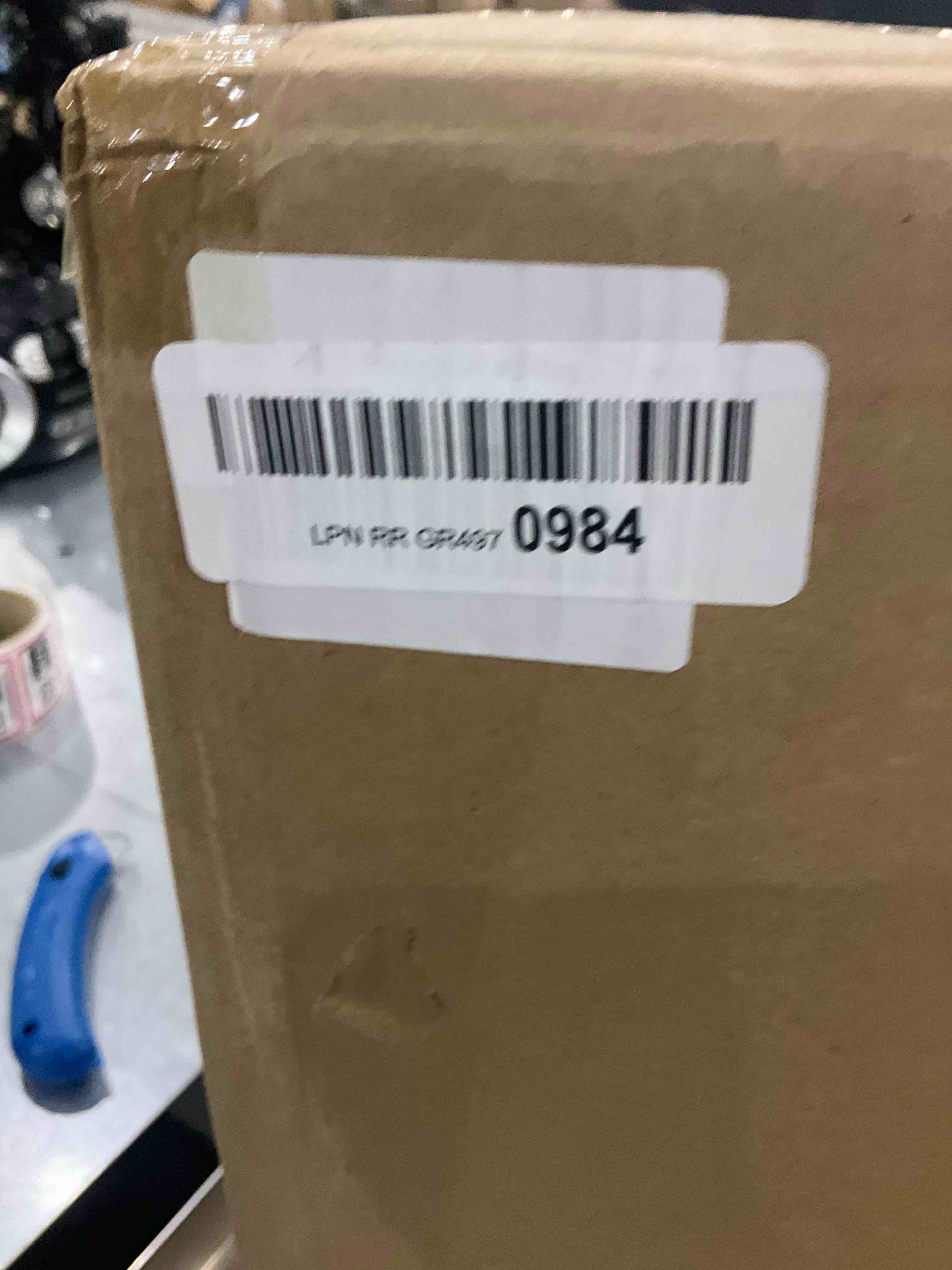 https://s3.amazonaws.com/lotting-images-prod/bidfta/EXS00909464_1700485797908.jpeg