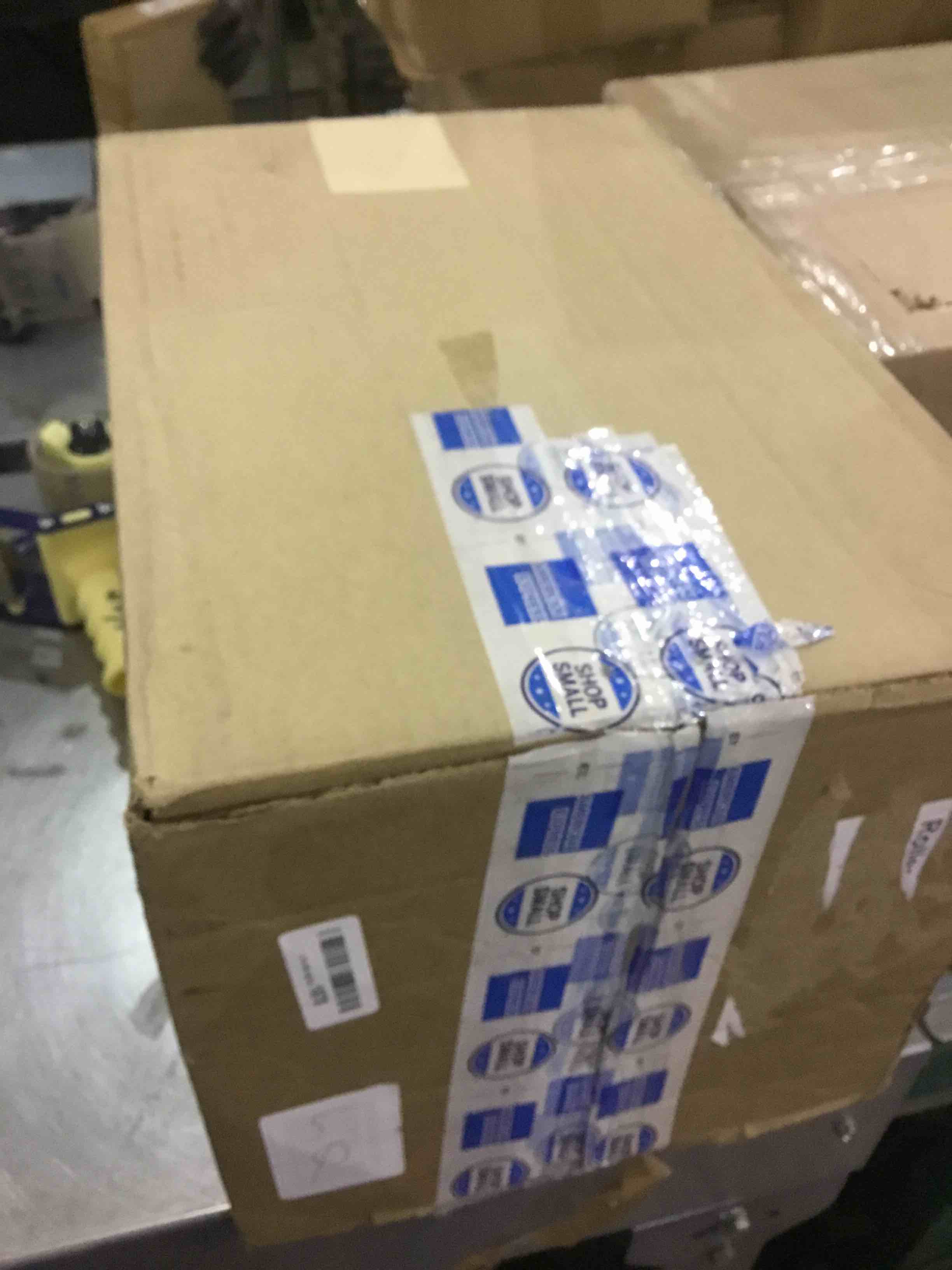 https://s3.amazonaws.com/lotting-images-prod/bidfta/EXS00909850_1701868389046.jpeg