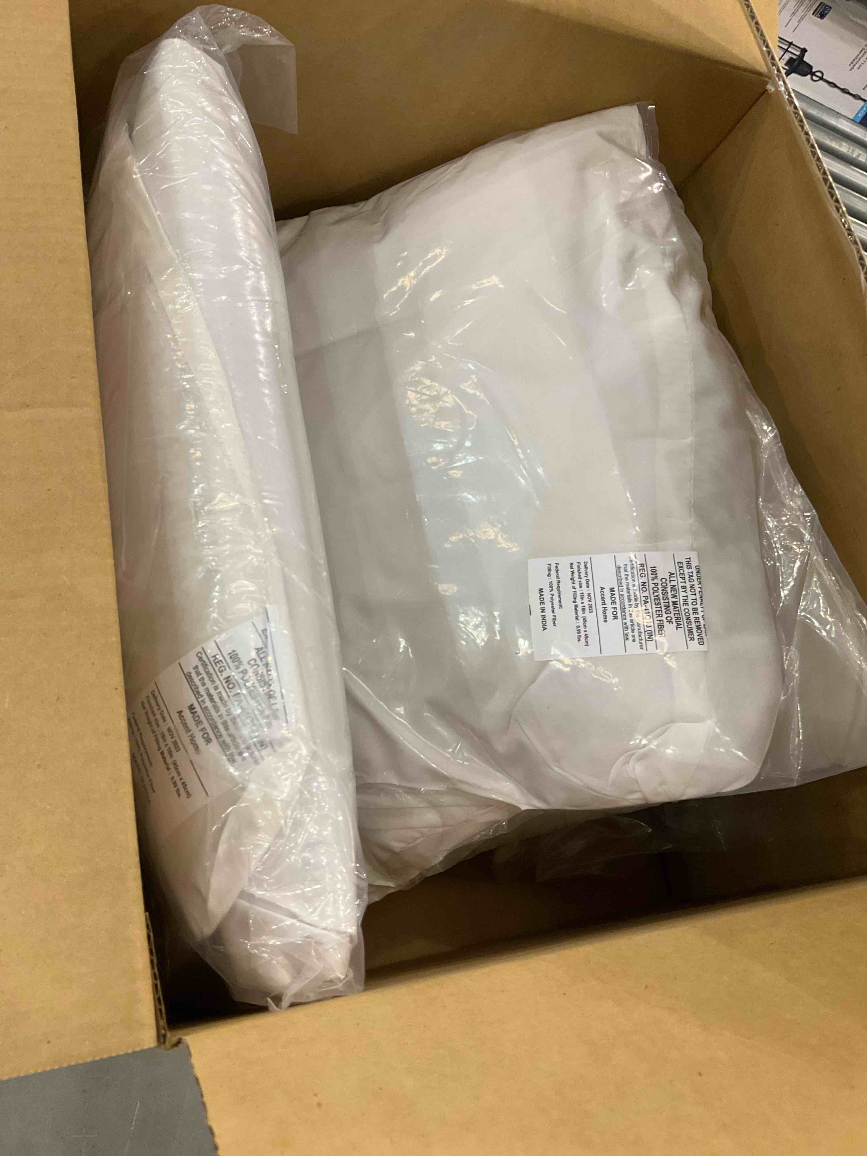 https://s3.amazonaws.com/lotting-images-prod/bidfta/EXS00910216_1702583922181.jpeg