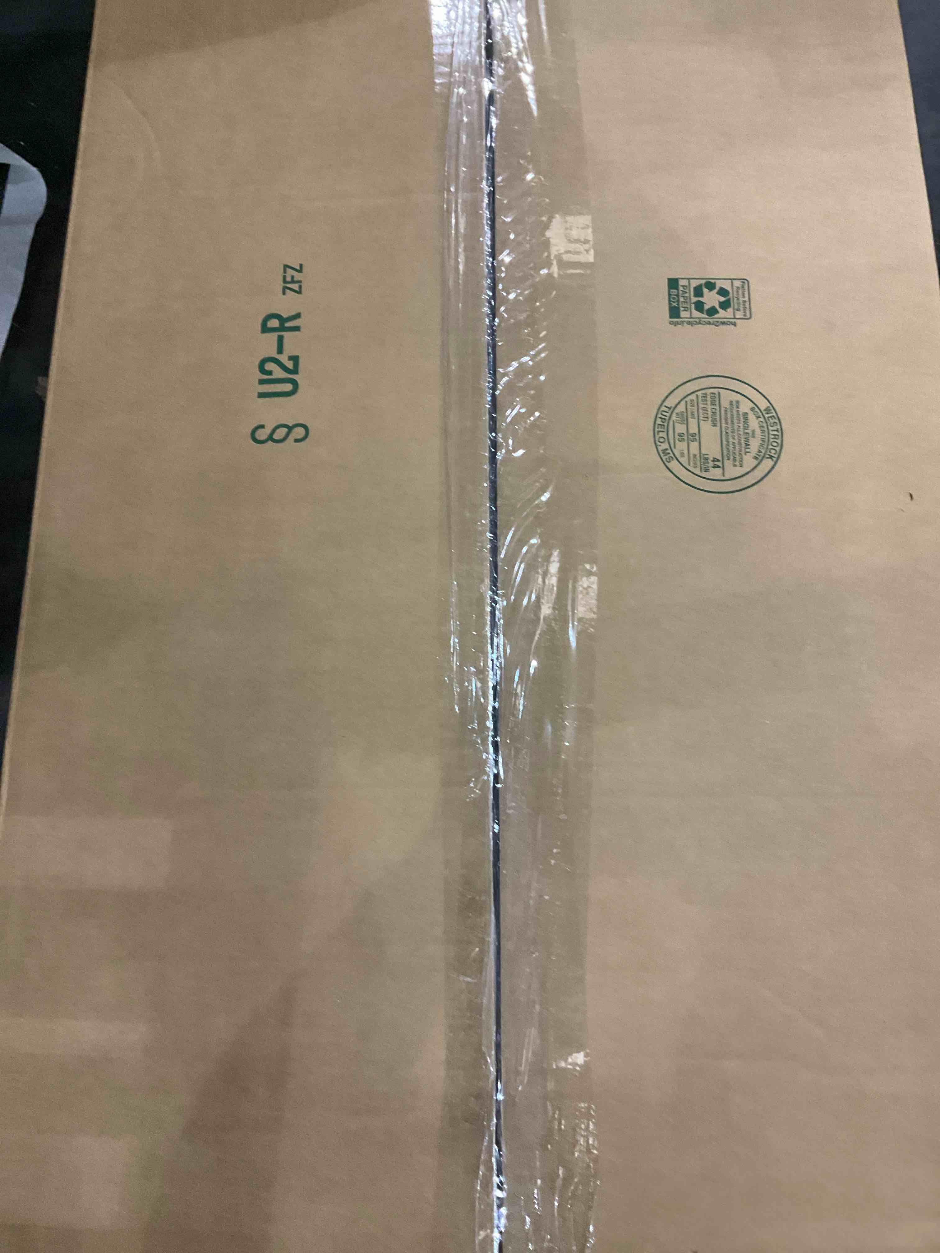 https://s3.amazonaws.com/lotting-images-prod/bidfta/EXS00911228_1704833526542.jpeg