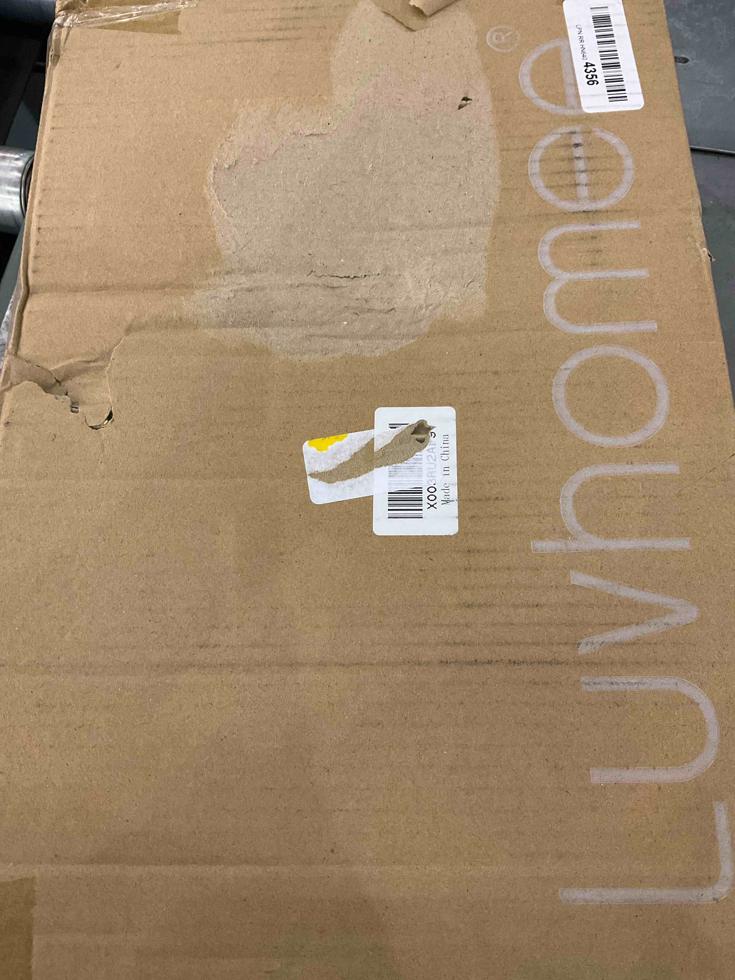 https://s3.amazonaws.com/lotting-images-prod/bidfta/EXS00911337_1705066296153.jpeg