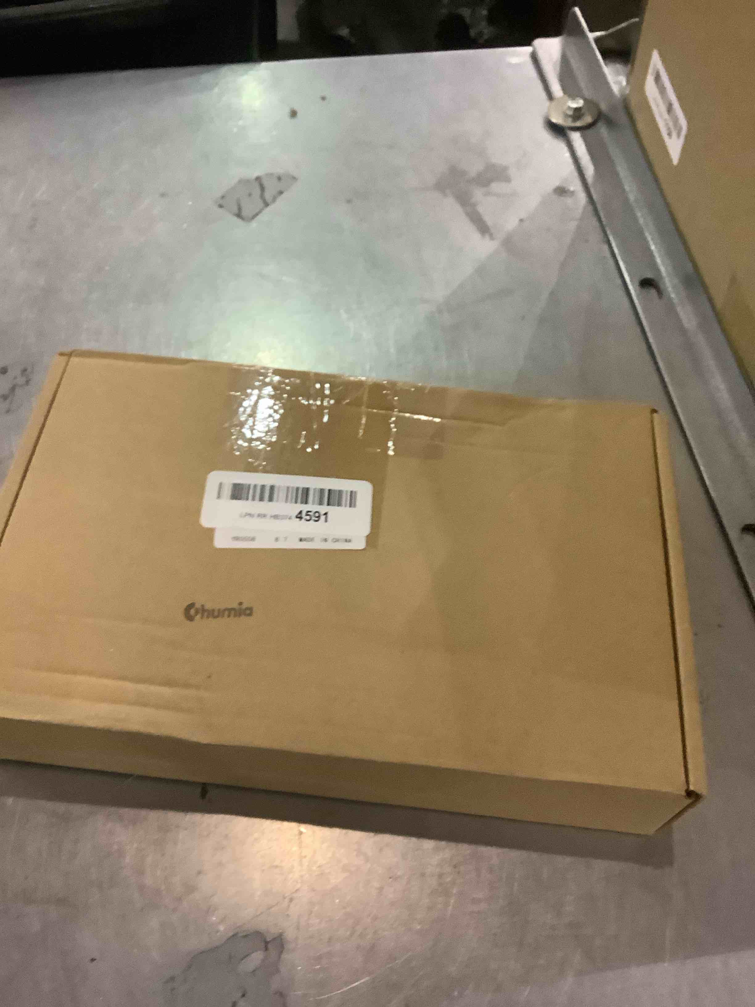 https://s3.amazonaws.com/lotting-images-prod/bidfta/EXS00914106_1701449433679.jpeg