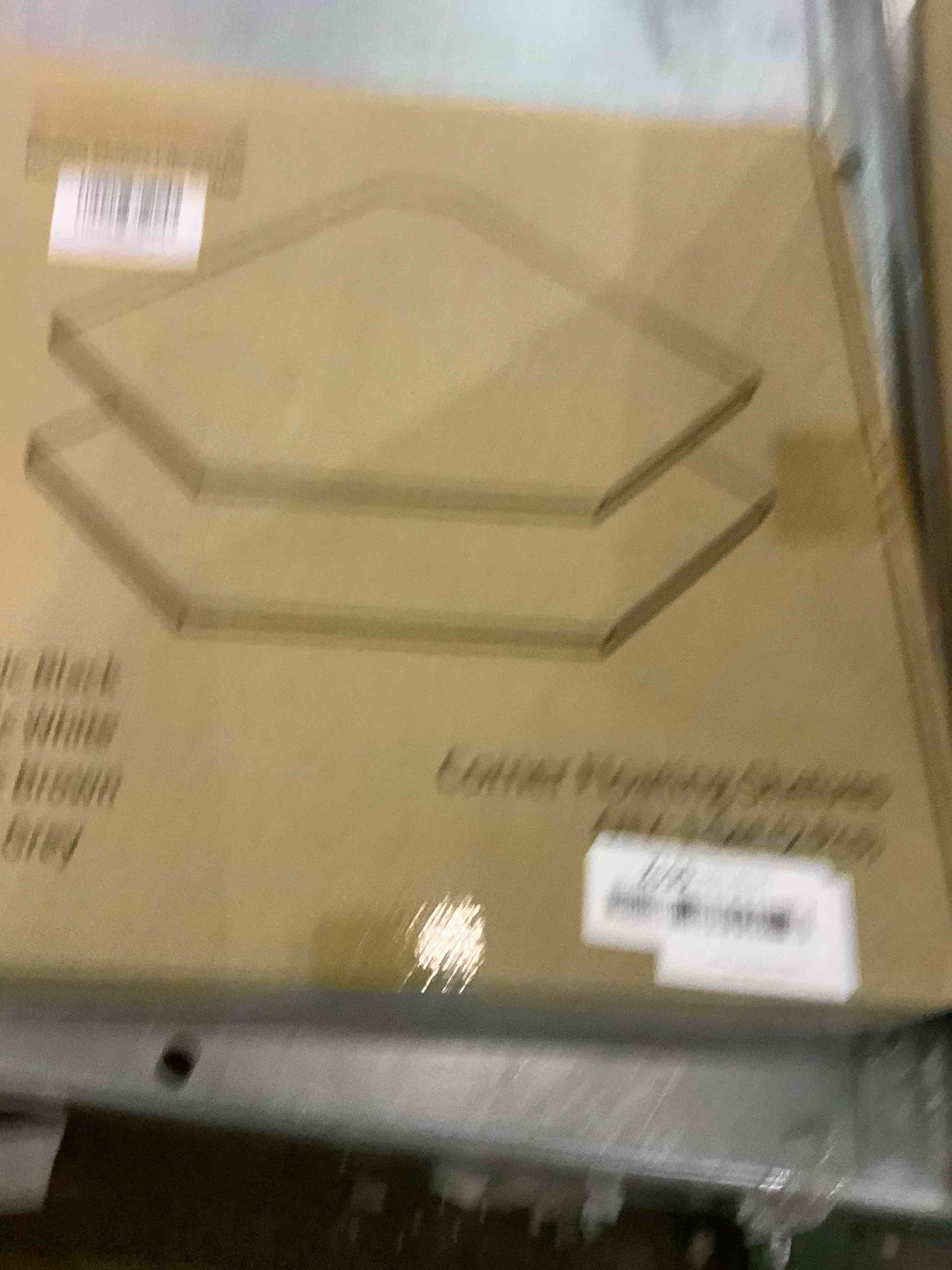 https://s3.amazonaws.com/lotting-images-prod/bidfta/EXS00914135_1701455952315.jpeg