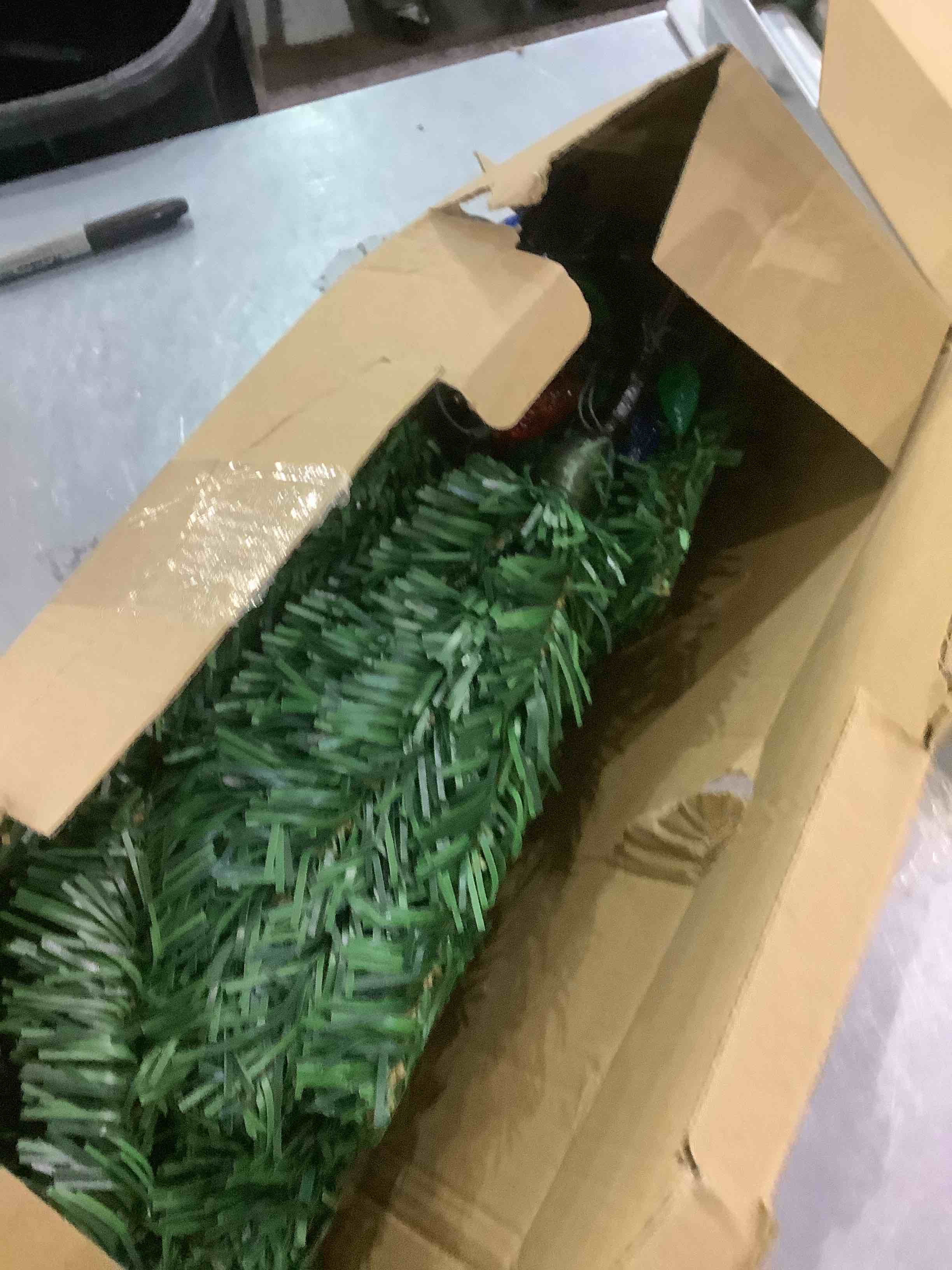 https://s3.amazonaws.com/lotting-images-prod/bidfta/EXS00914228_1701696907882.jpeg