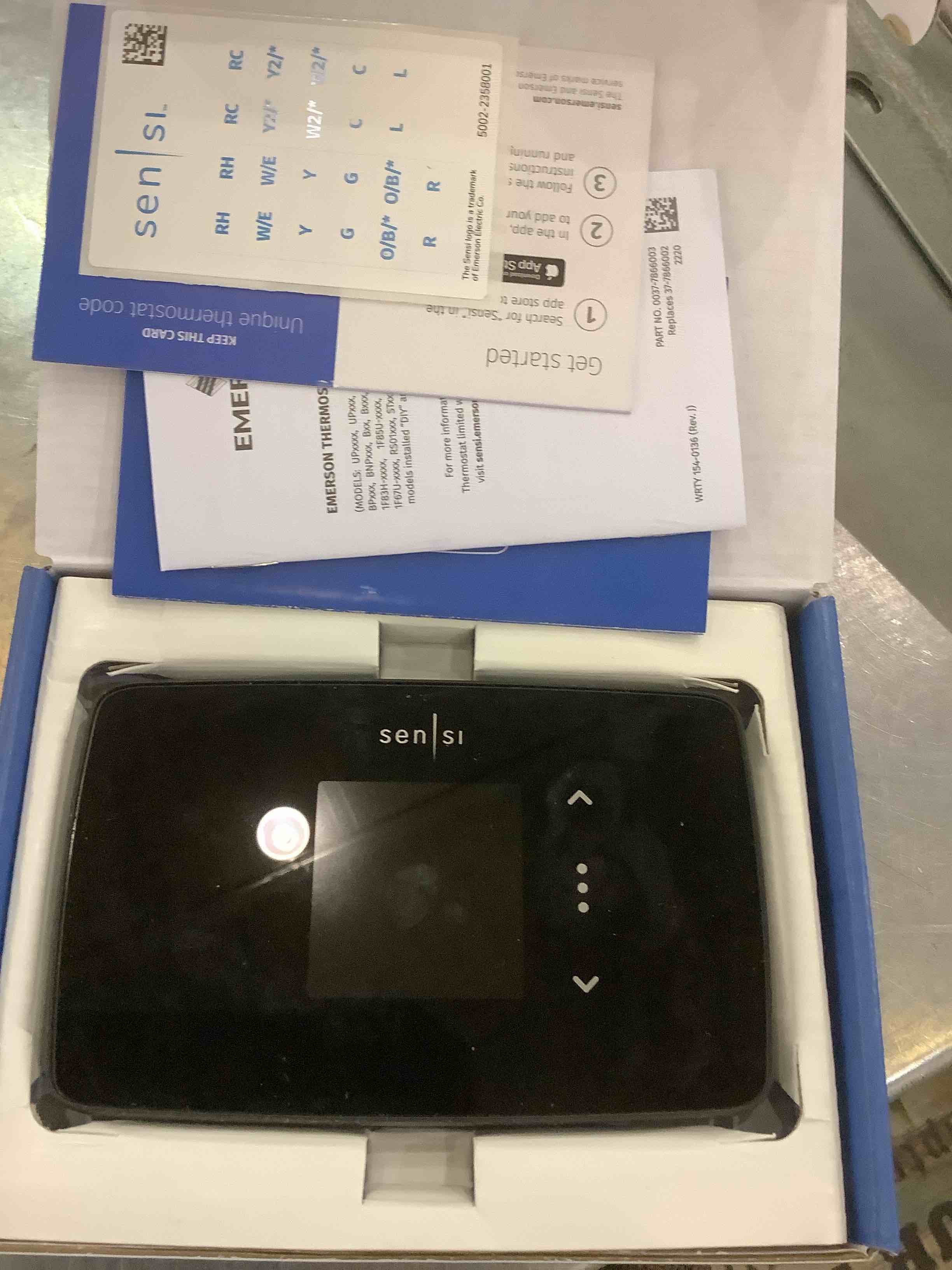 https://s3.amazonaws.com/lotting-images-prod/bidfta/EXS00914349_1701715864125.jpeg