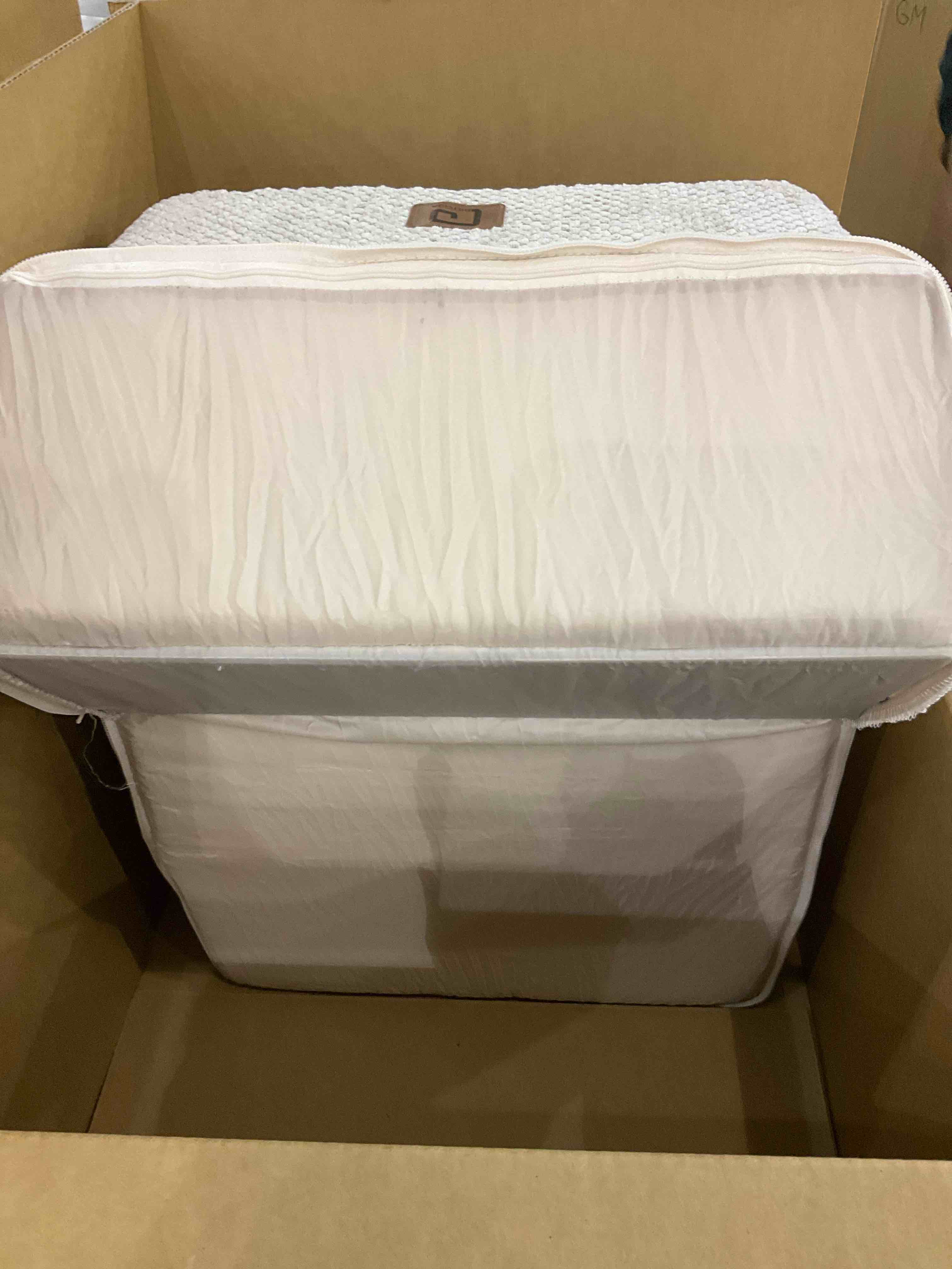 https://s3.amazonaws.com/lotting-images-prod/bidfta/EXS00914689_1702559547909.jpeg
