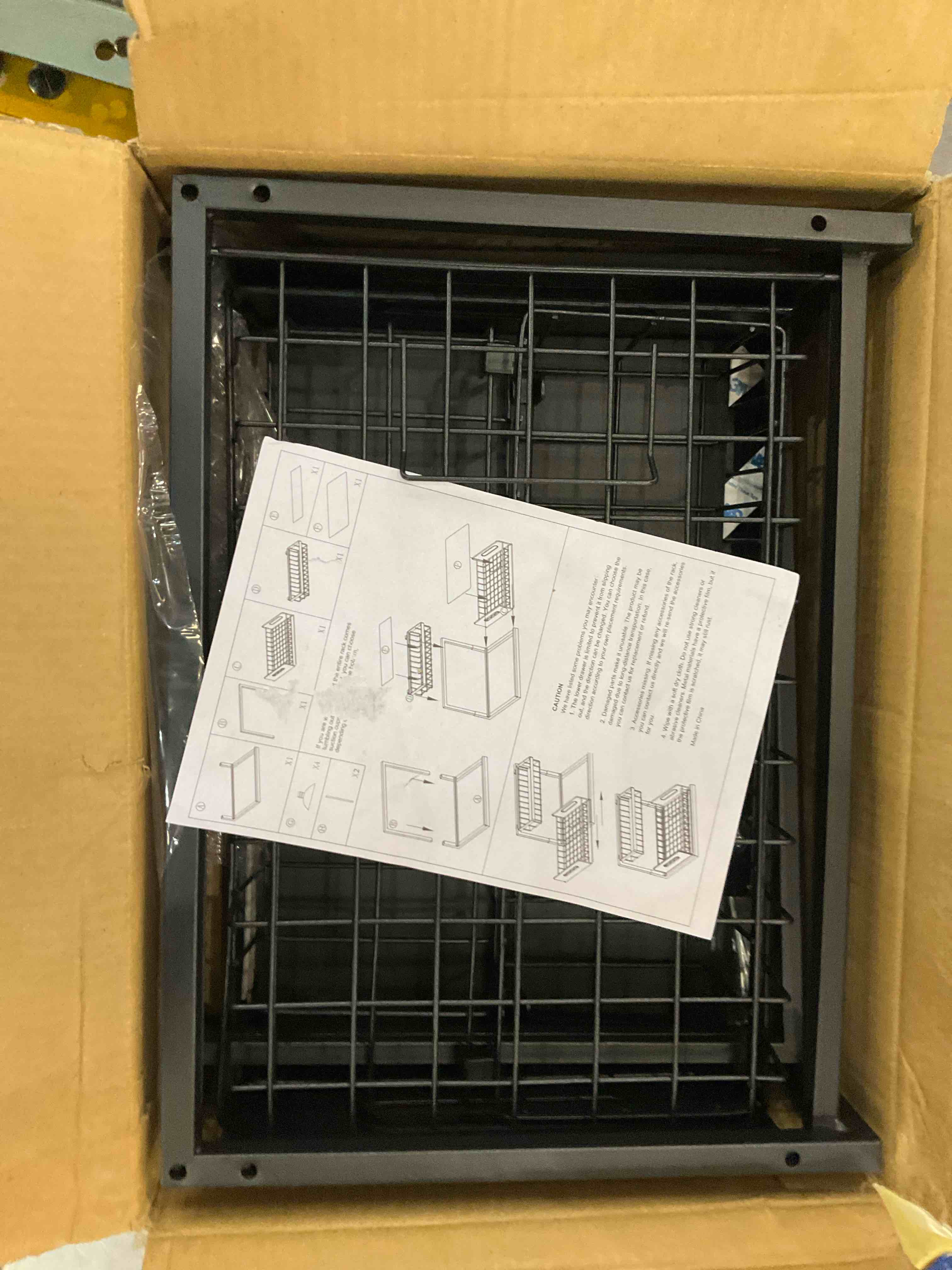 https://s3.amazonaws.com/lotting-images-prod/bidfta/EXS00914856_1702582650967.jpeg