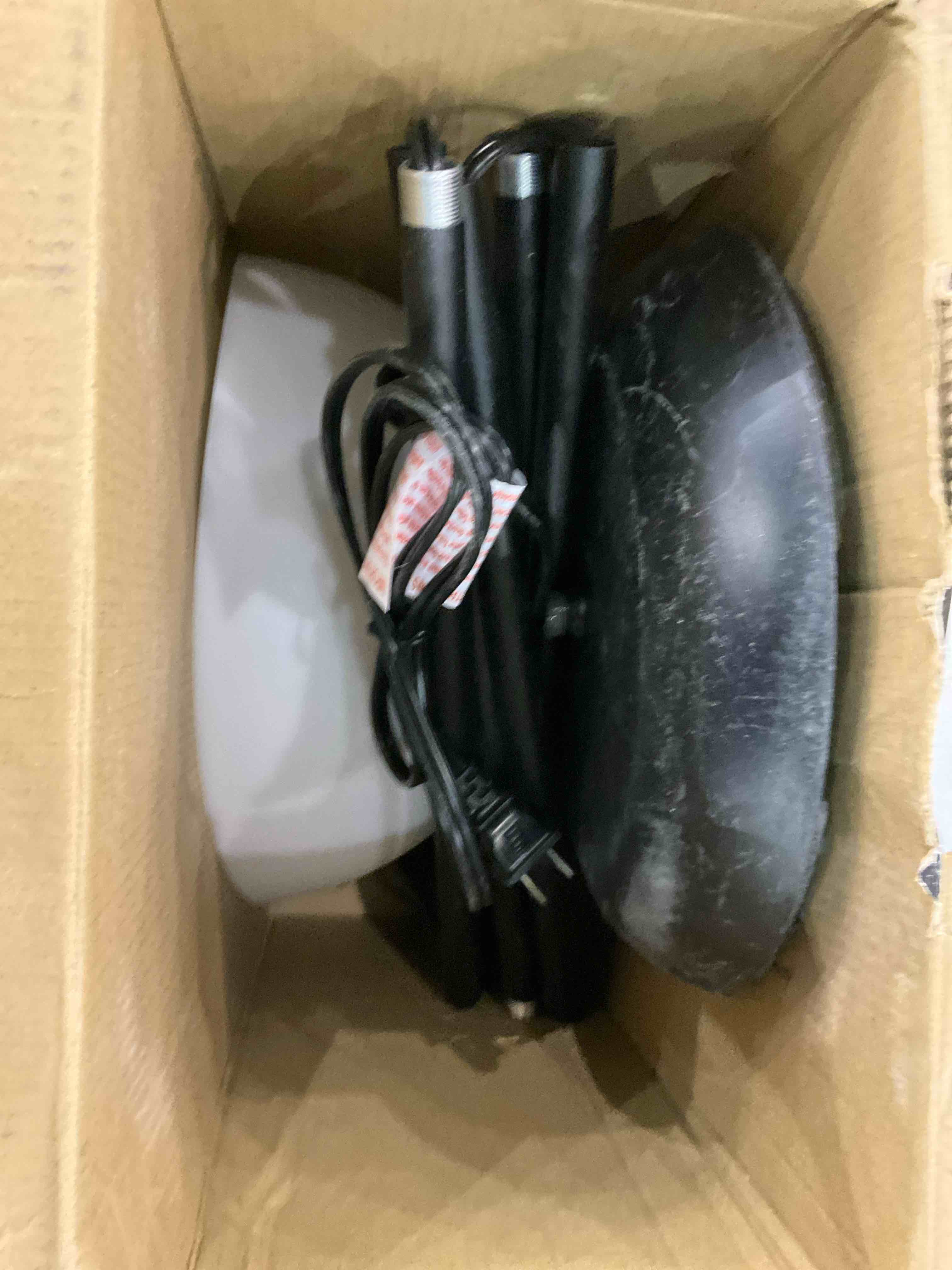 https://s3.amazonaws.com/lotting-images-prod/bidfta/EXS00914895_1702643925440.jpeg