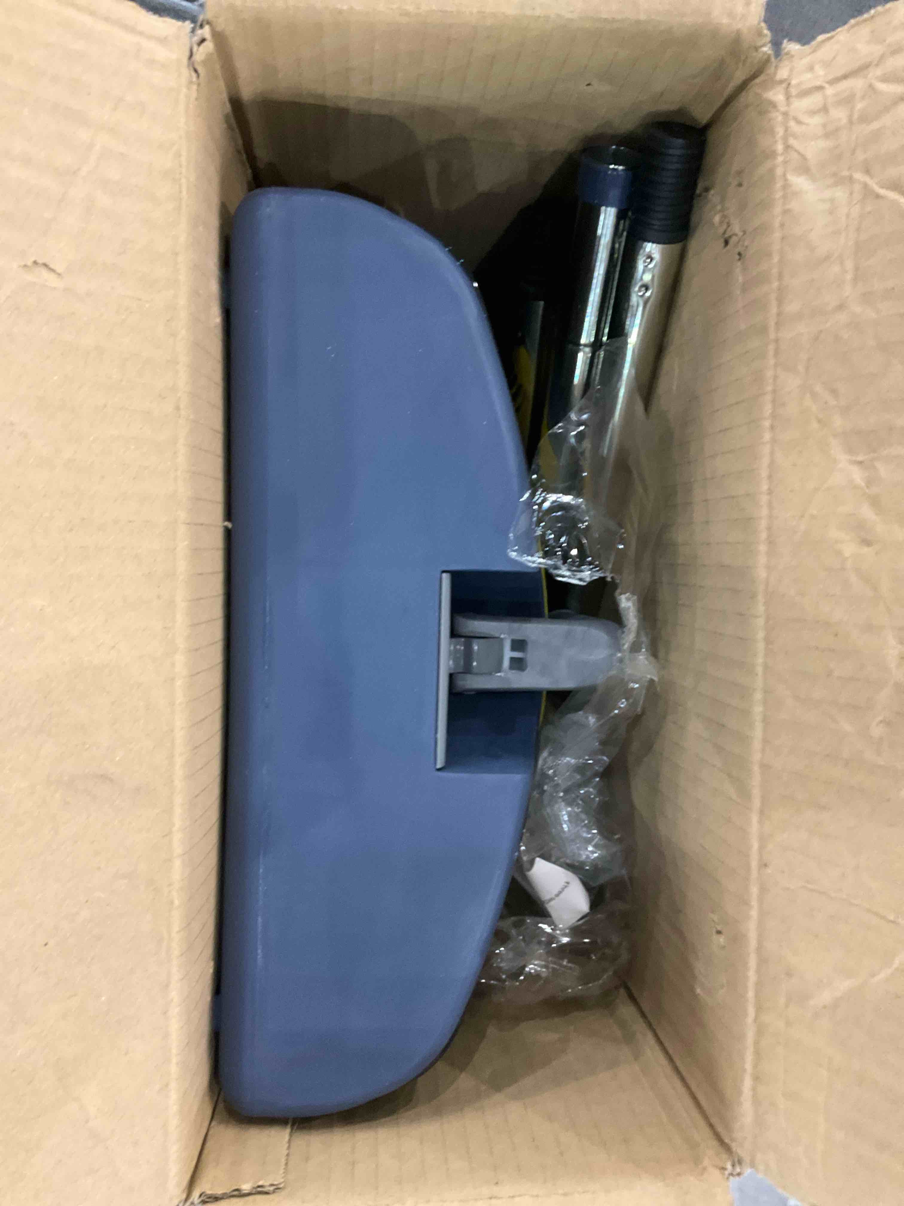 https://s3.amazonaws.com/lotting-images-prod/bidfta/EXS00914954_1702644744292.jpeg