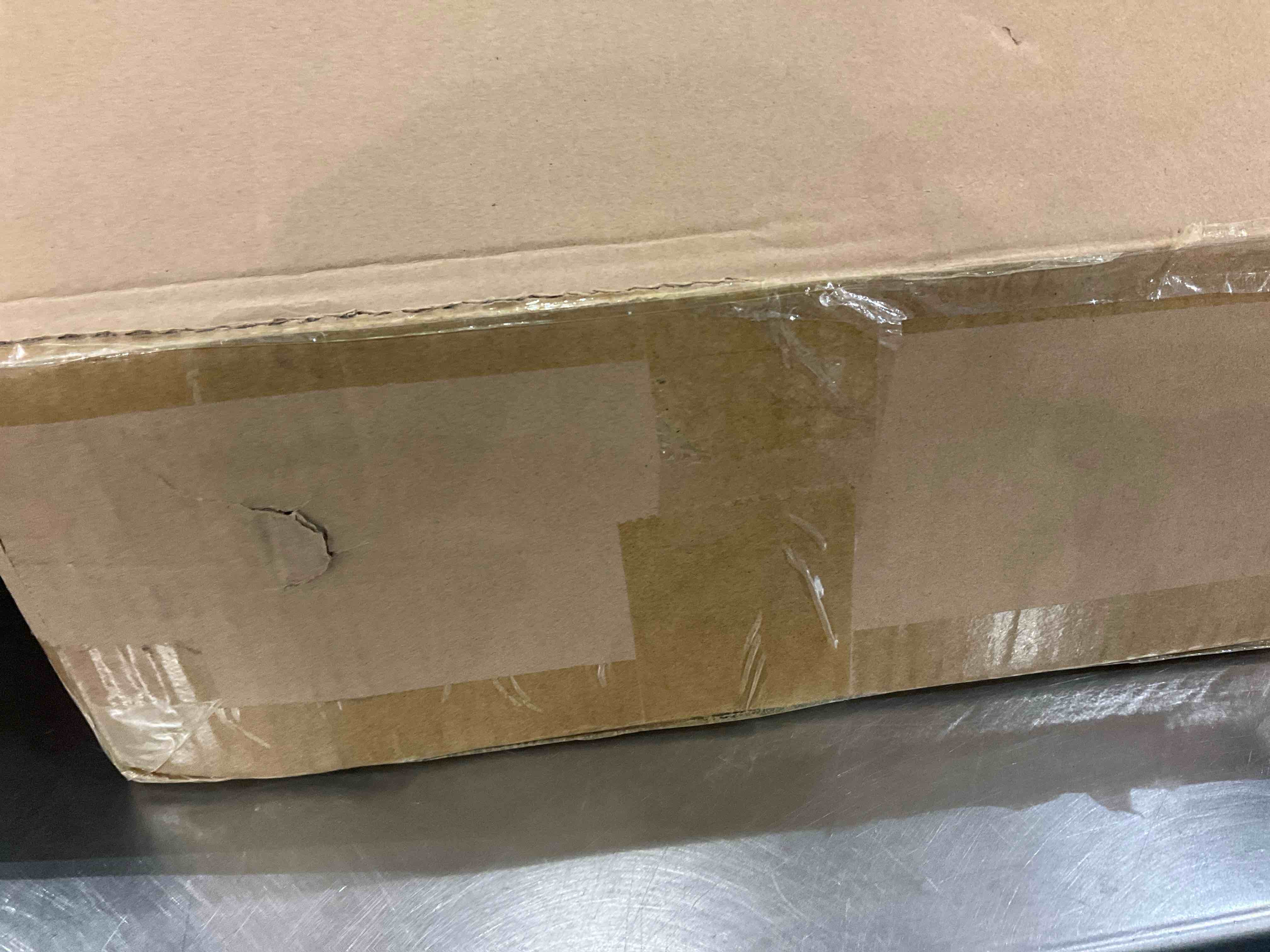 https://s3.amazonaws.com/lotting-images-prod/bidfta/EXS00915033_1701781787647.jpeg