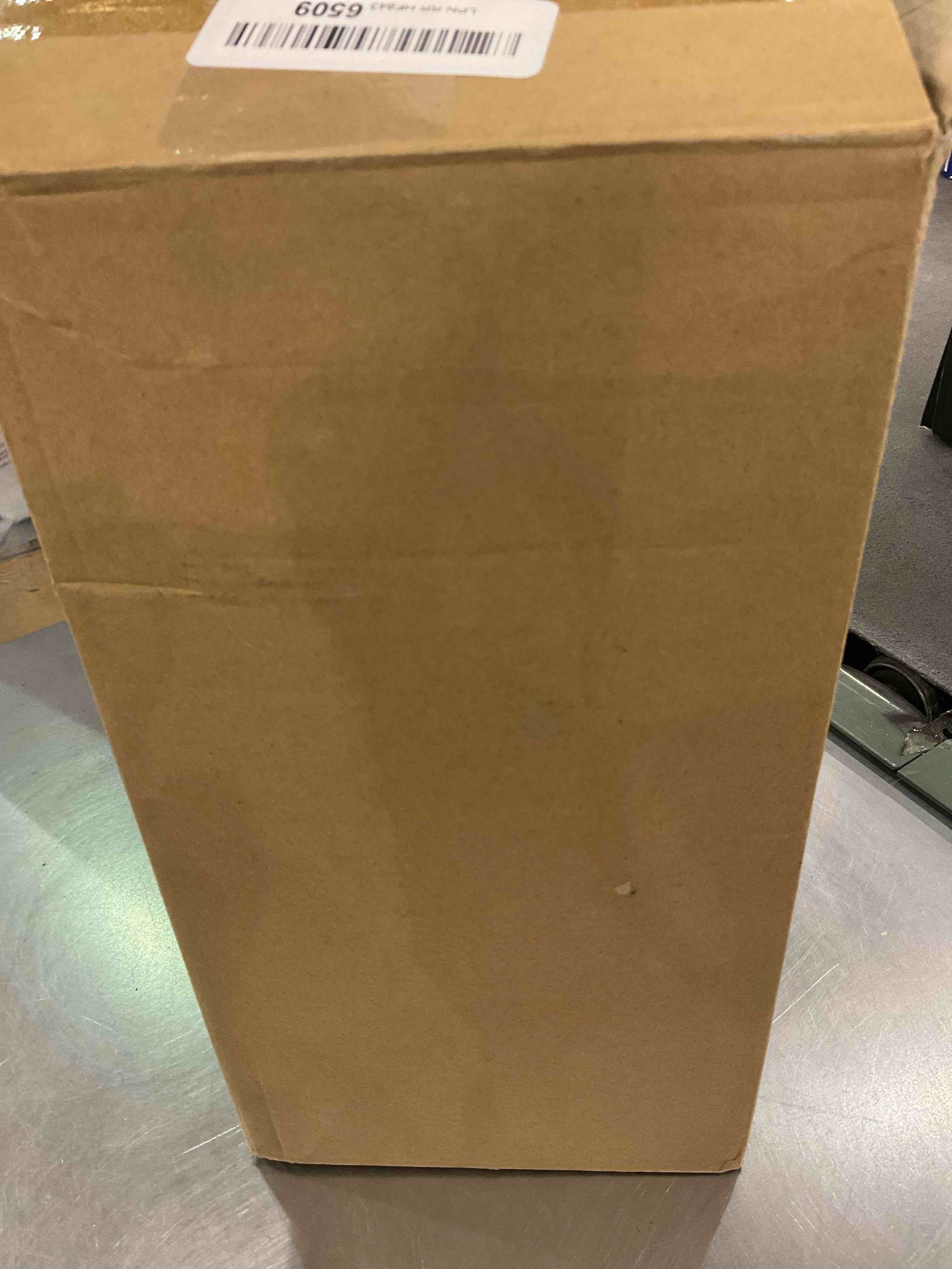https://s3.amazonaws.com/lotting-images-prod/bidfta/EXS00915080_1701790224085.jpeg