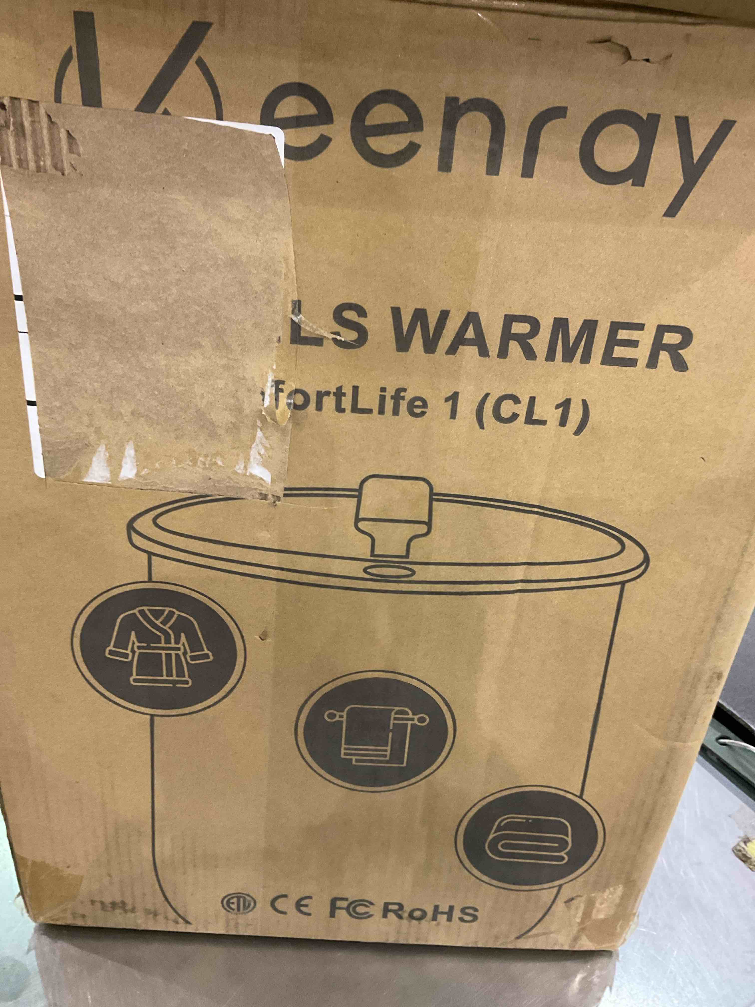 https://s3.amazonaws.com/lotting-images-prod/bidfta/EXS00915188_1701868451362.jpeg