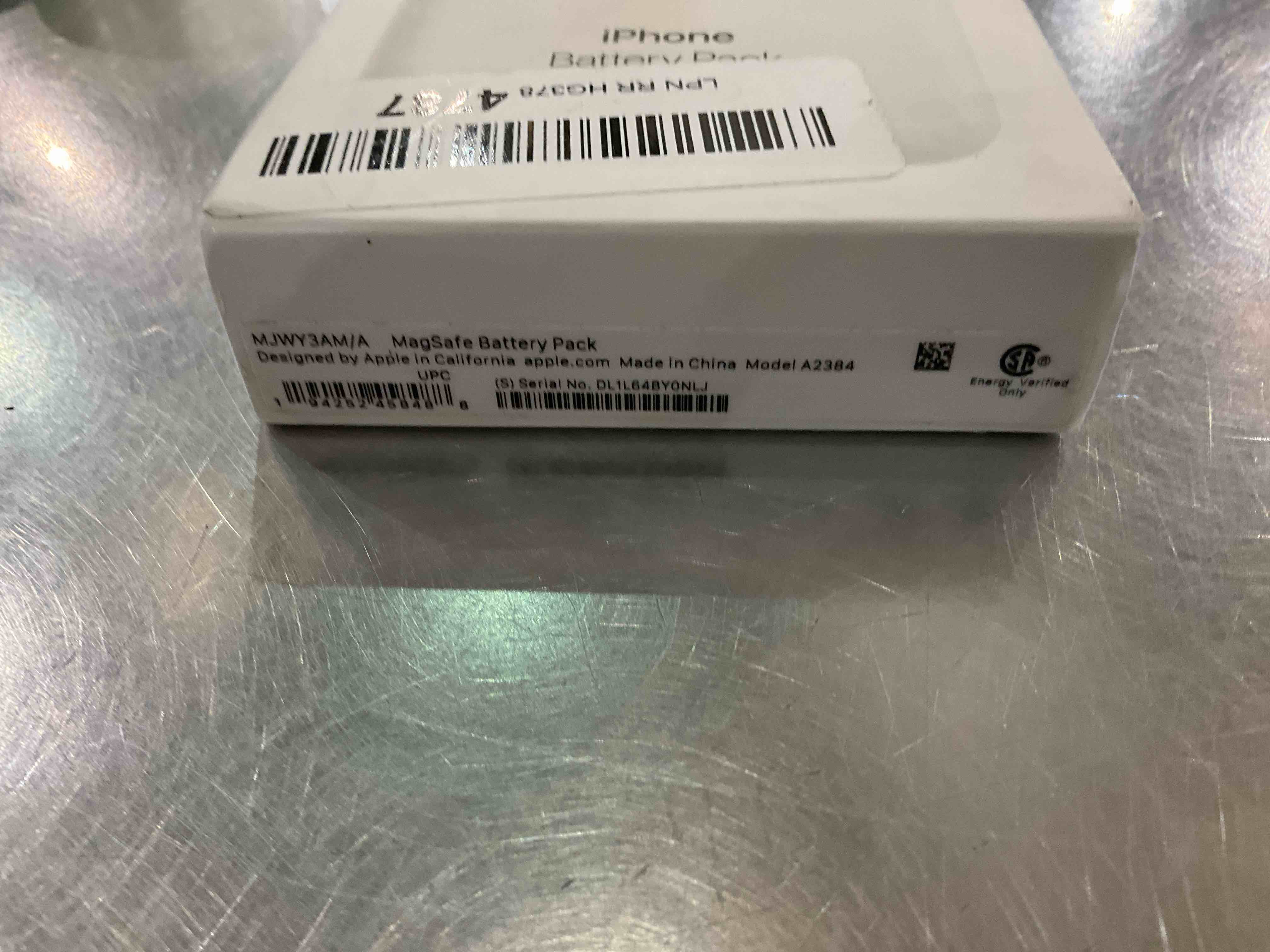 https://s3.amazonaws.com/lotting-images-prod/bidfta/EXS00915416_1702047556962.jpeg