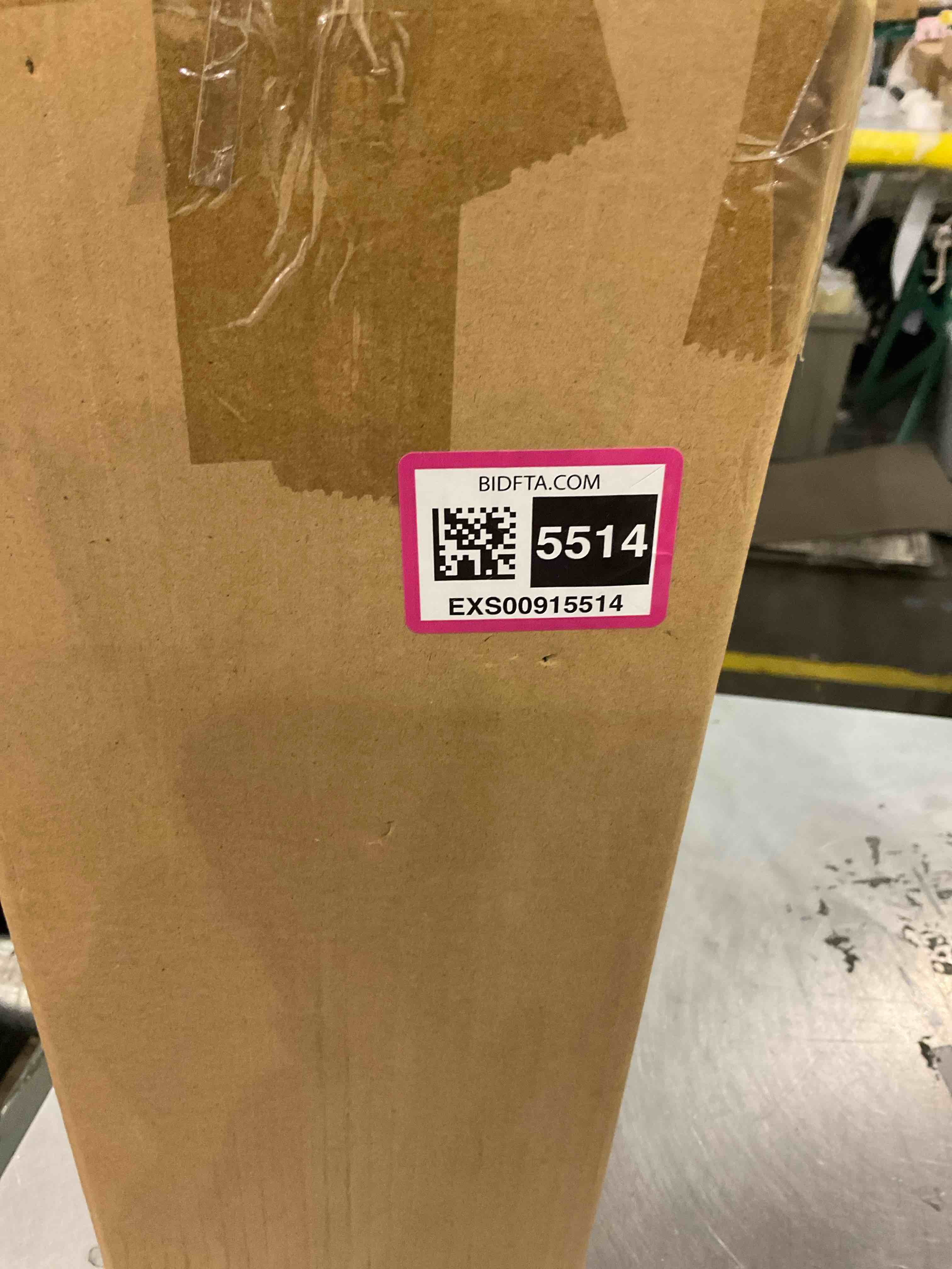 https://s3.amazonaws.com/lotting-images-prod/bidfta/EXS00915514_1701890951573.jpeg