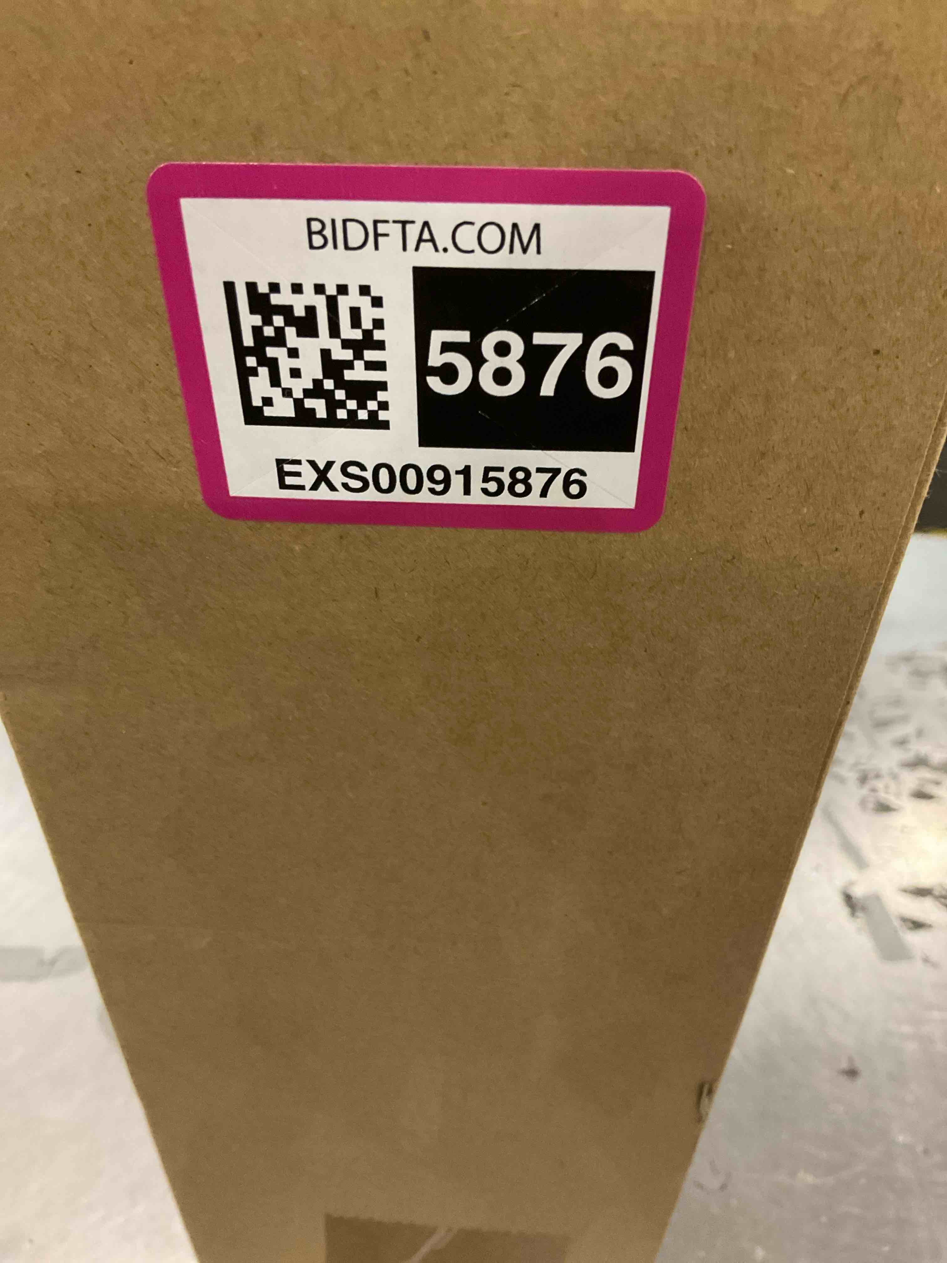 https://s3.amazonaws.com/lotting-images-prod/bidfta/EXS00915876_1702307439885.jpeg
