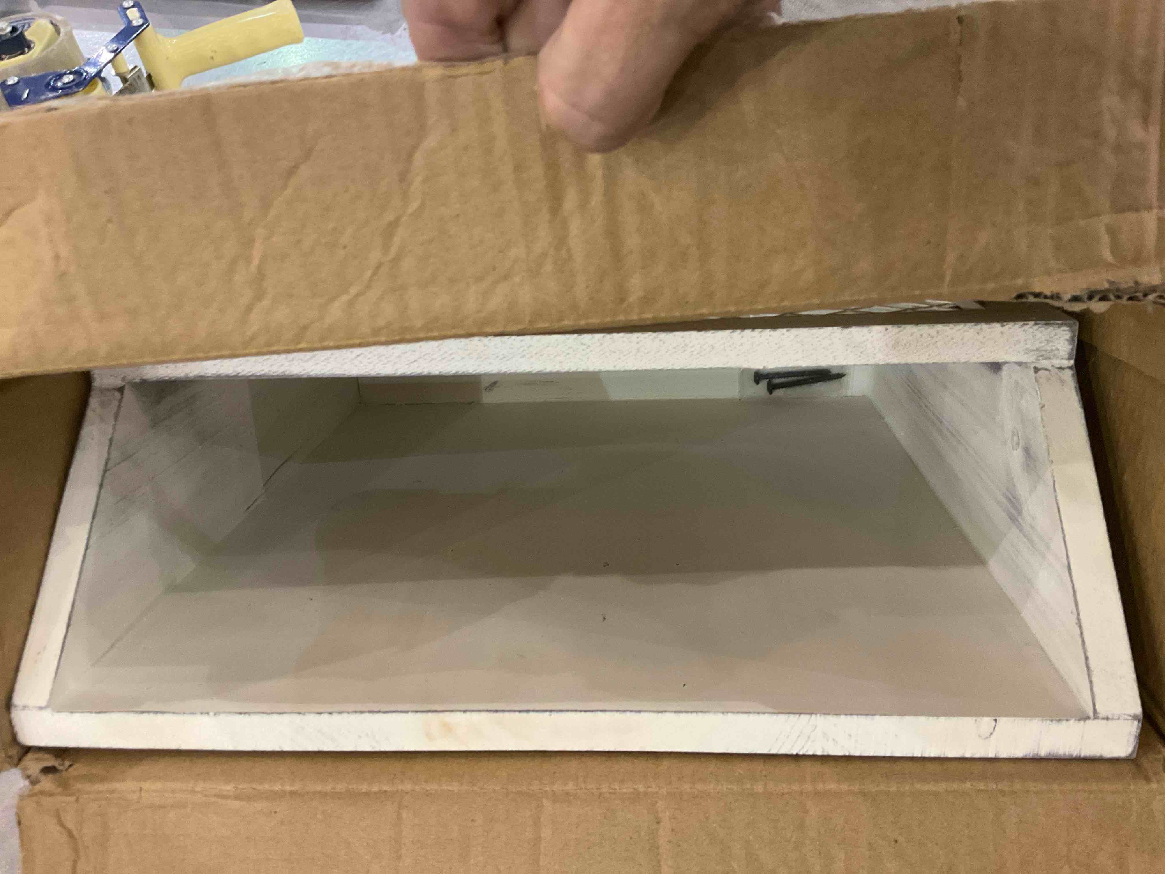 https://s3.amazonaws.com/lotting-images-prod/bidfta/EXS00916284_1704727557958.jpeg