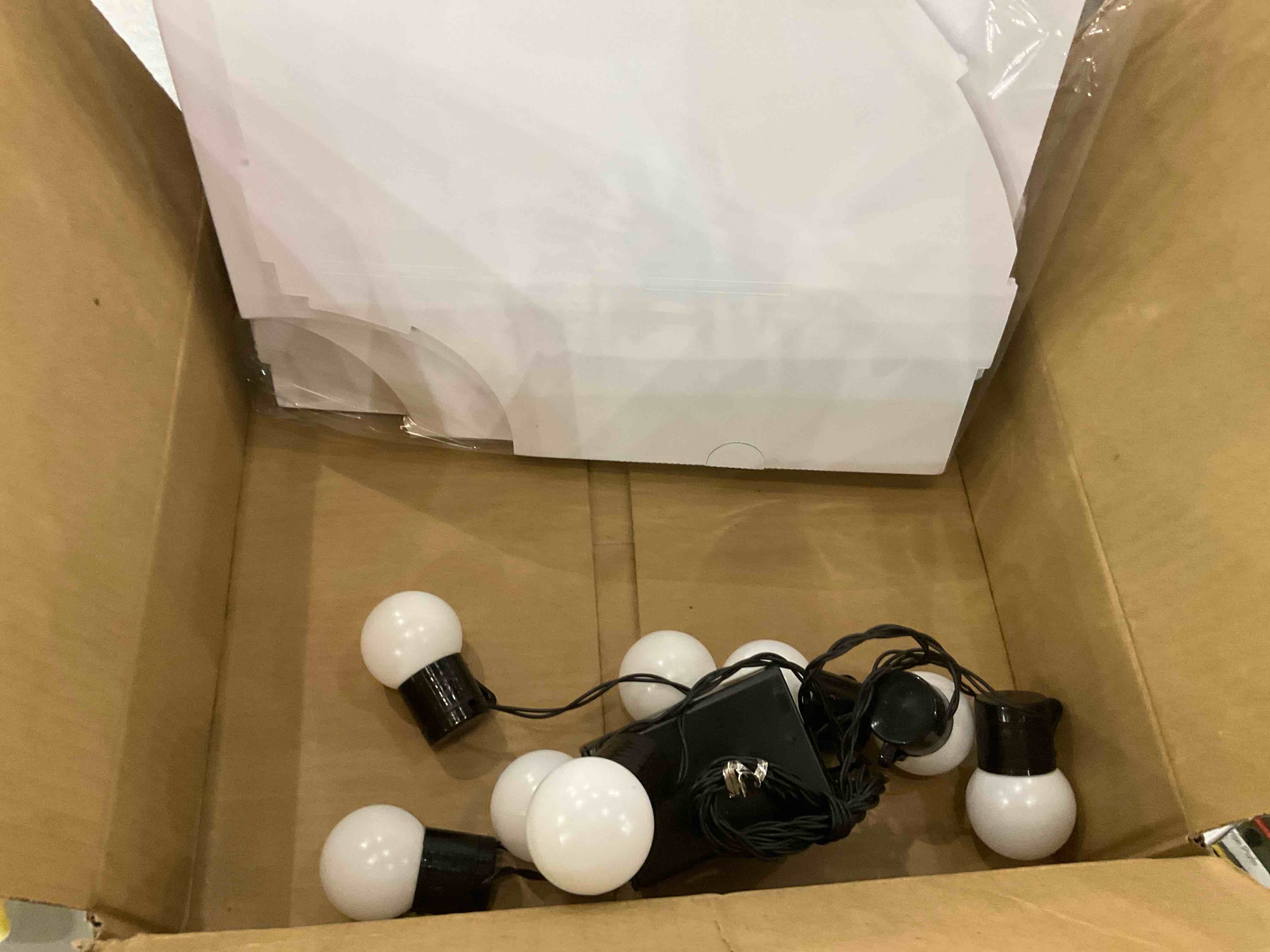 https://s3.amazonaws.com/lotting-images-prod/bidfta/EXS00916392_1704743022019.jpeg