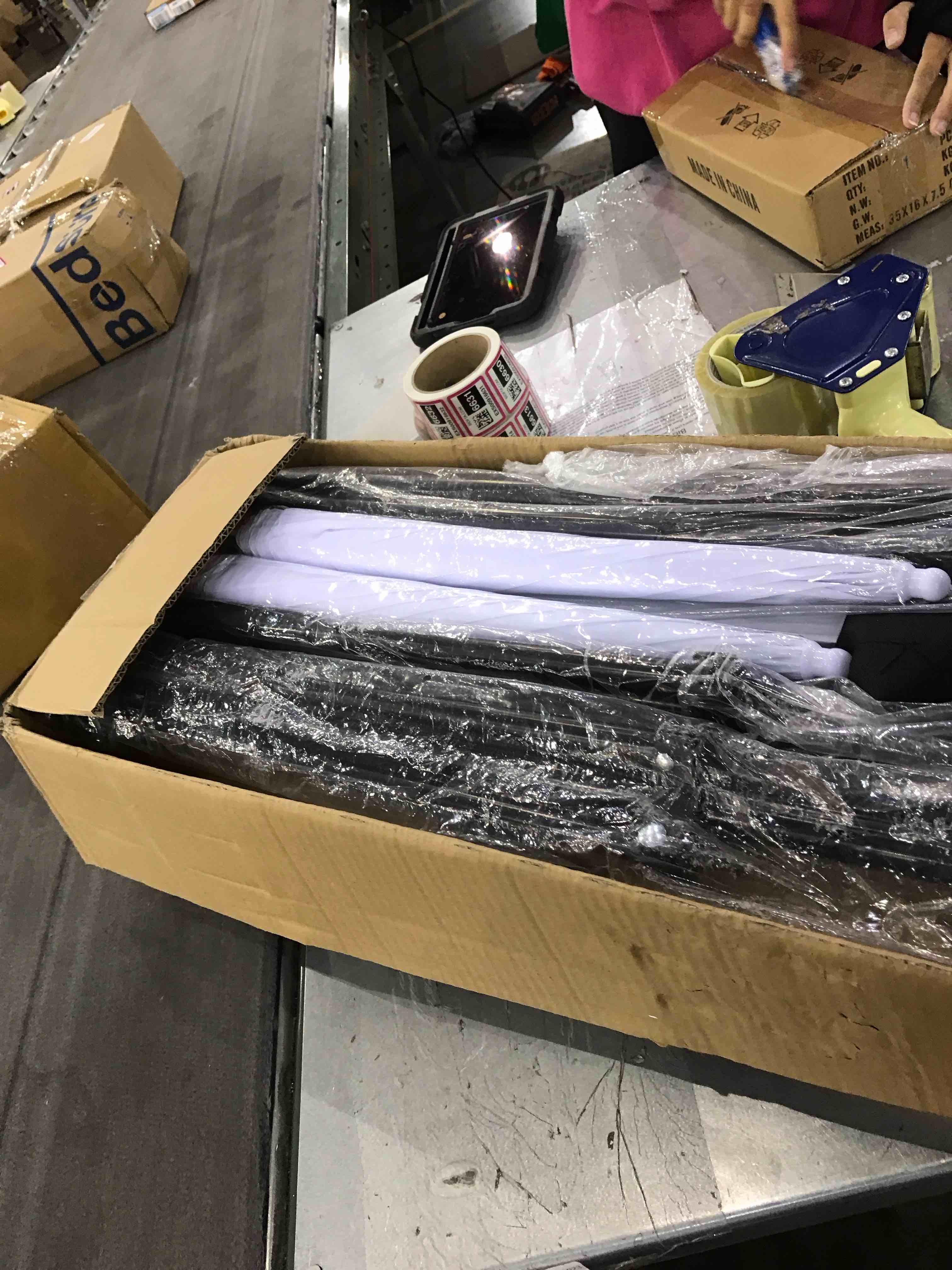https://s3.amazonaws.com/lotting-images-prod/bidfta/EXS00916601_1701696640560.jpeg