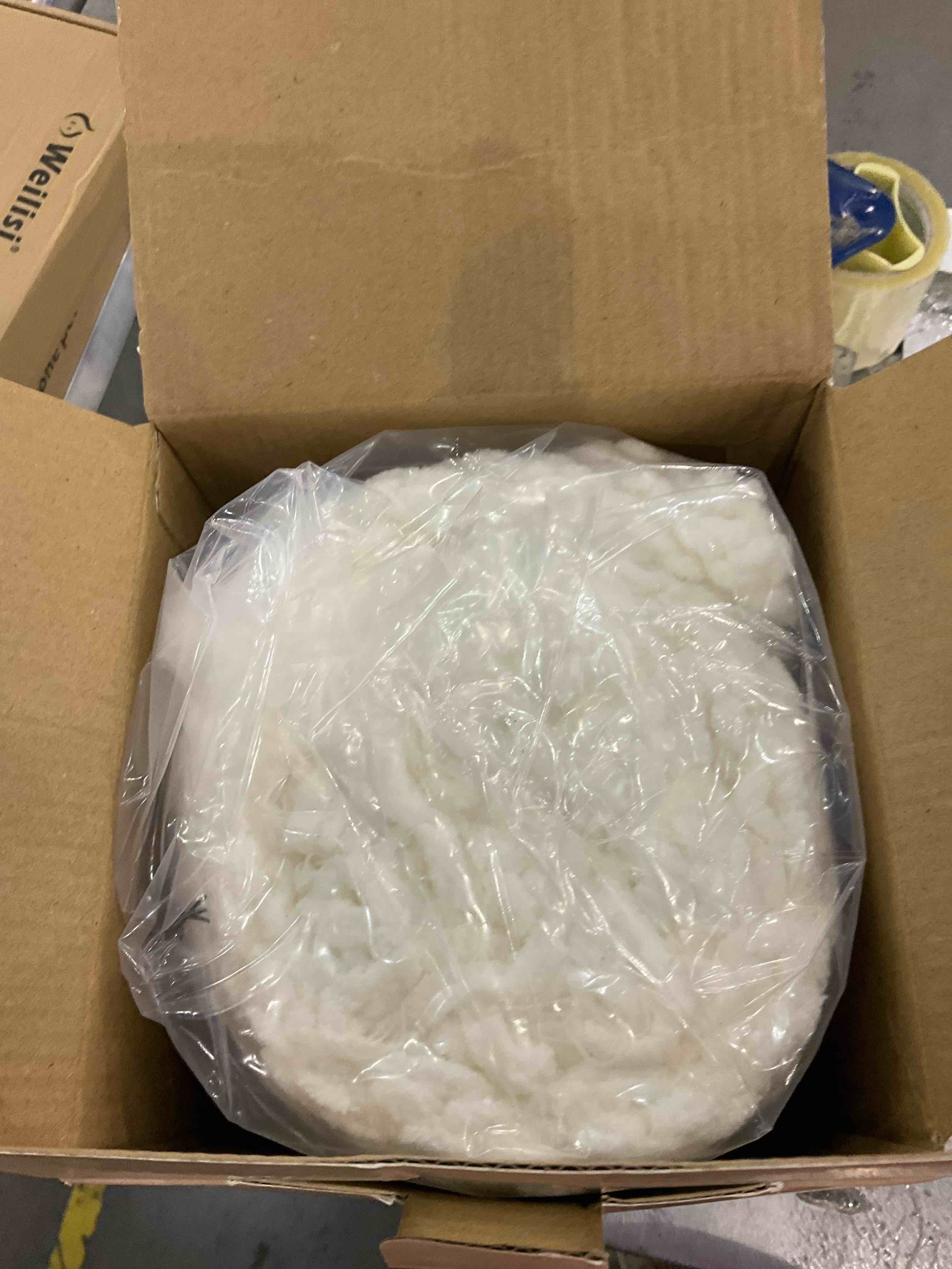 https://s3.amazonaws.com/lotting-images-prod/bidfta/EXS00916611_1701696781169.jpeg
