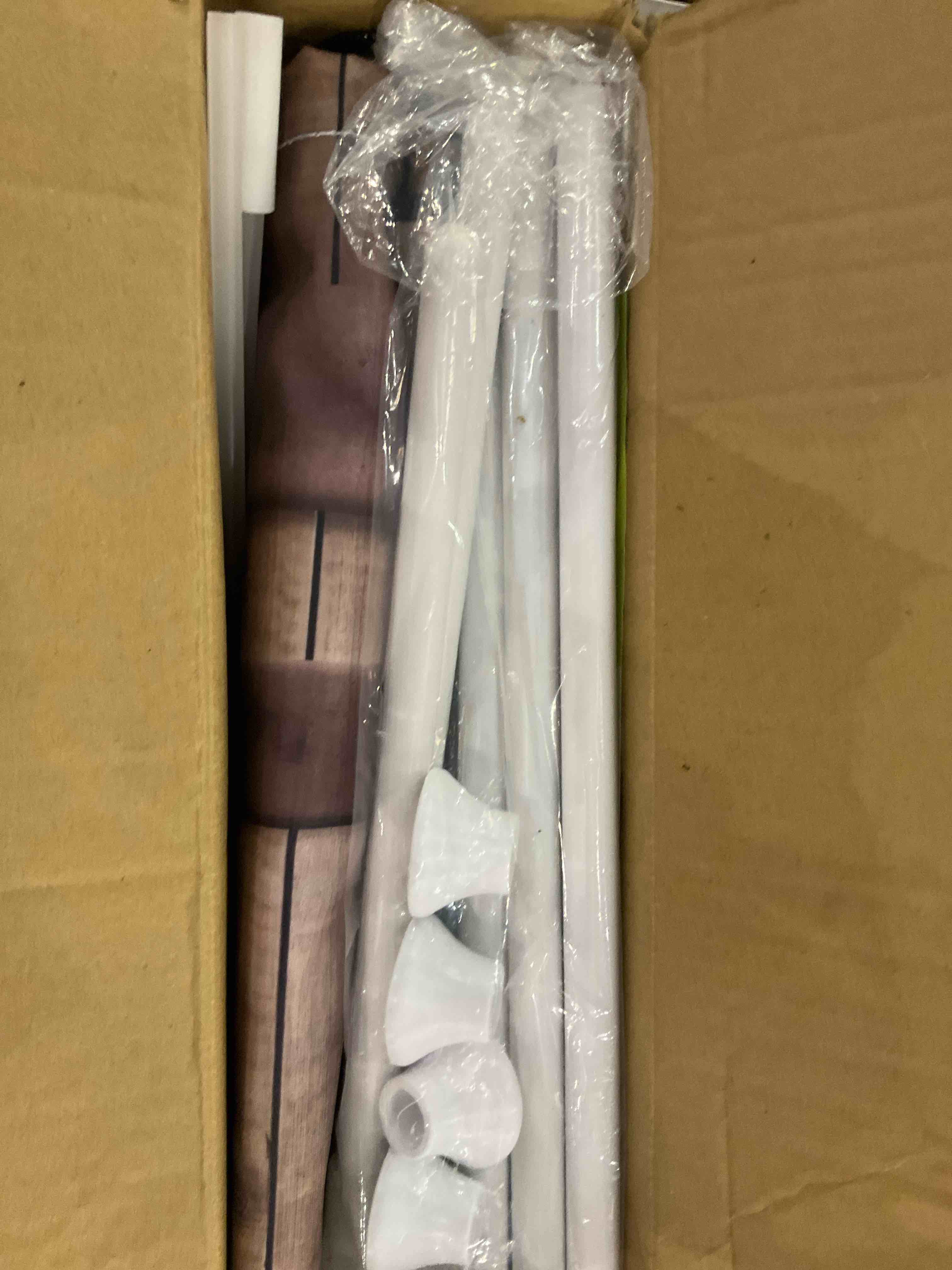 https://s3.amazonaws.com/lotting-images-prod/bidfta/EXS00916628_1701698065054.jpeg