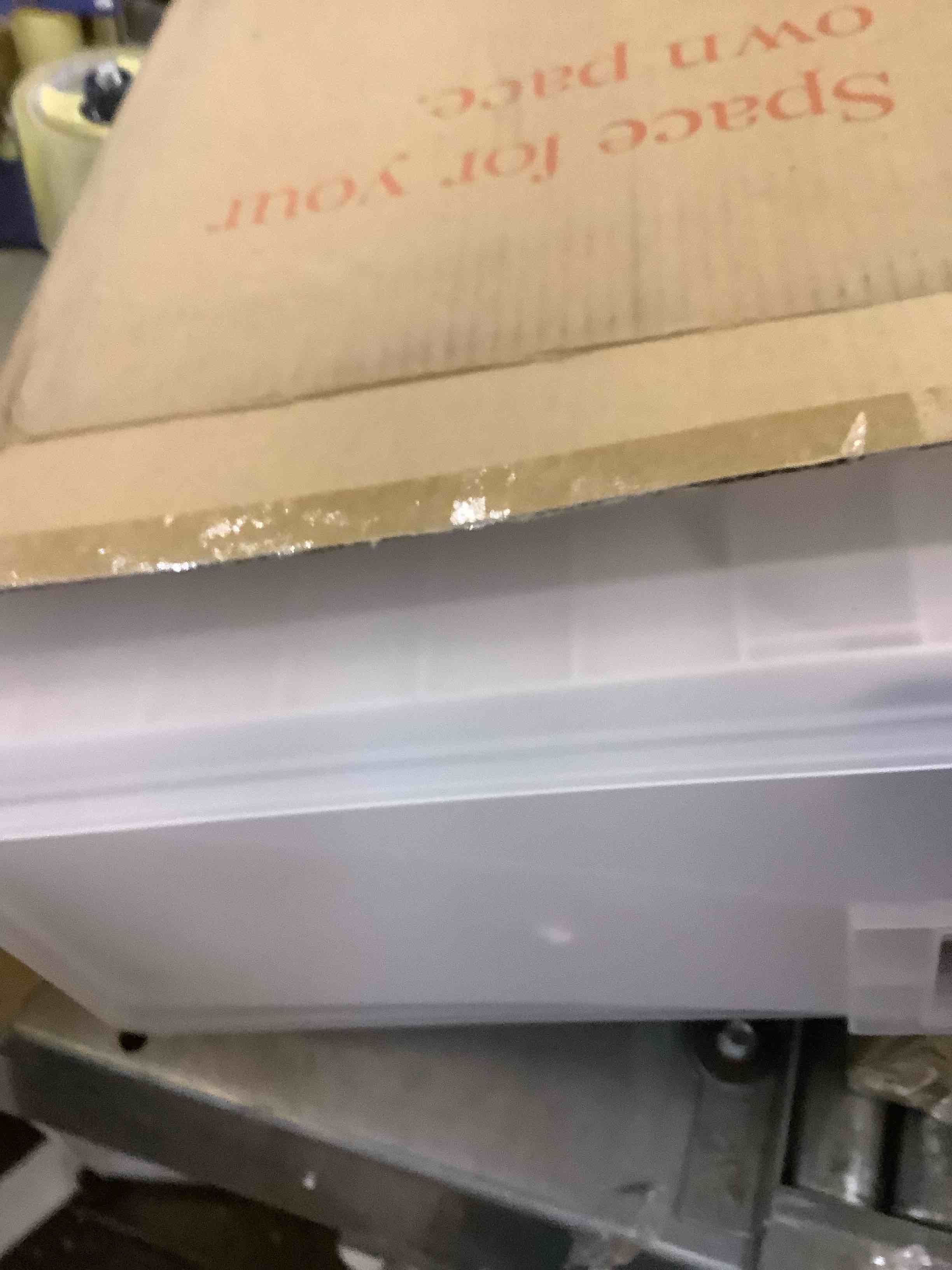 https://s3.amazonaws.com/lotting-images-prod/bidfta/EXS00917335_1701886888650.jpeg
